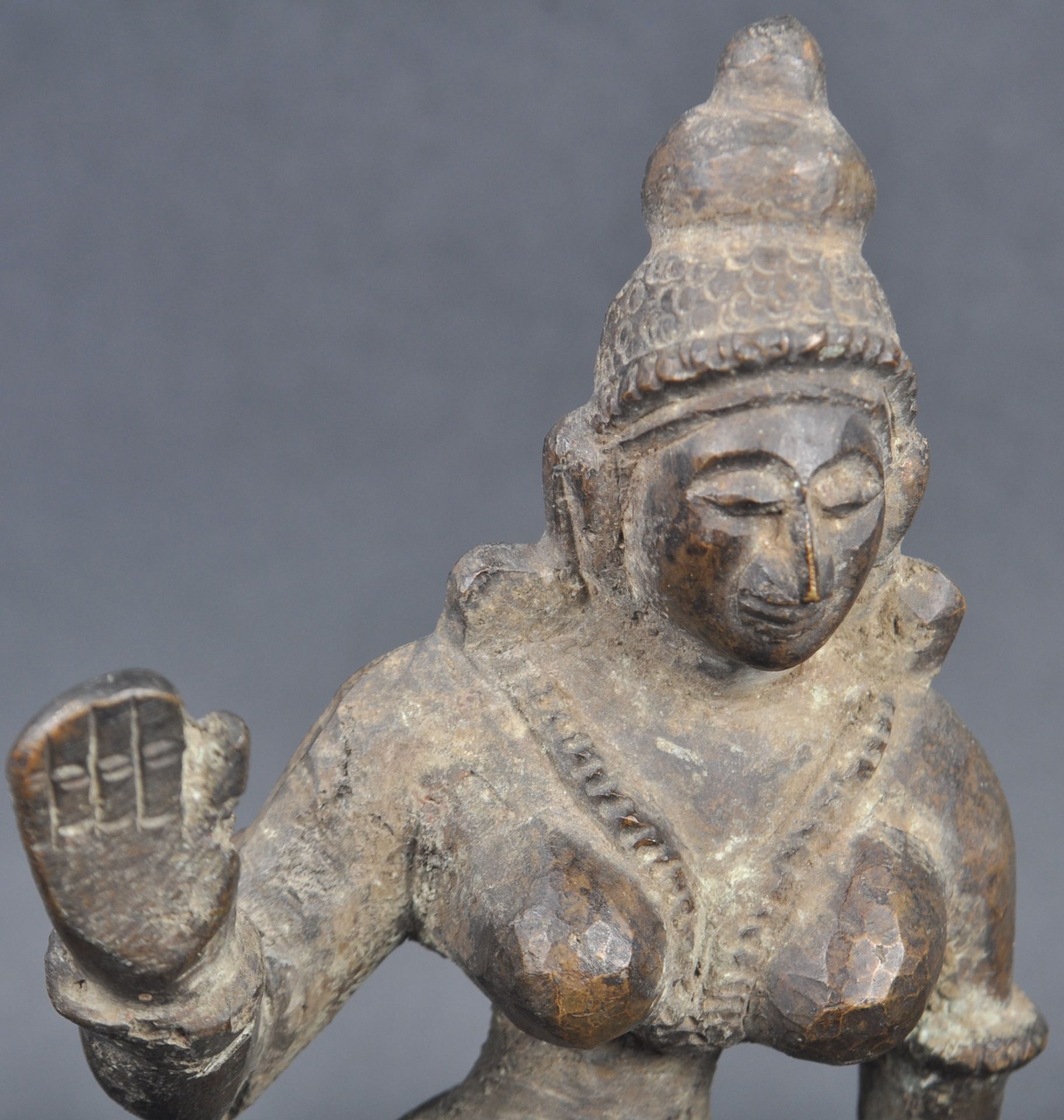 19TH CENTURY INDIAN HINDU BRONZE OF DURGA SHIVA - Image 3 of 5