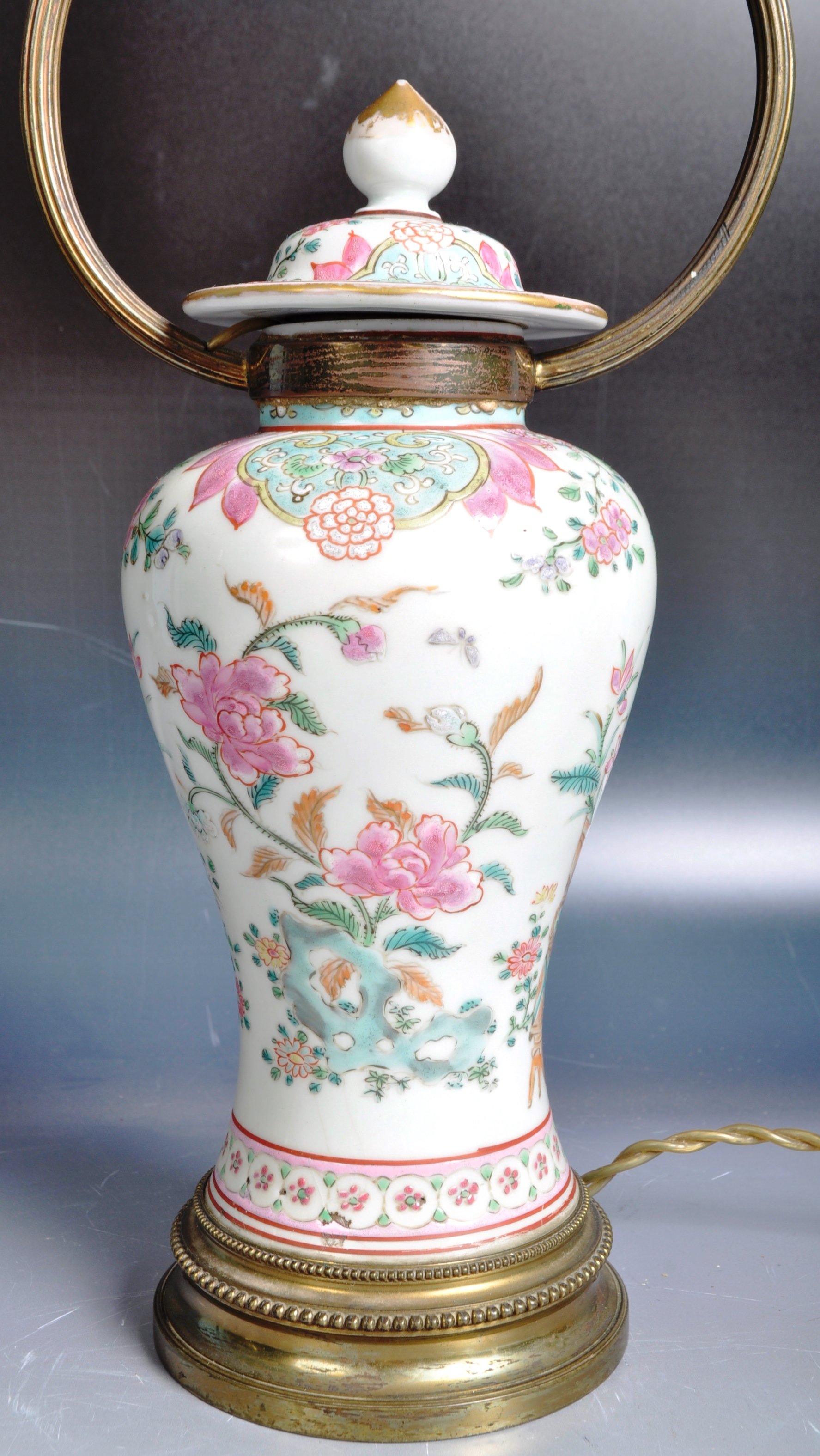 EARLY 20TH CENTURY CHINESE REPUBLIC PERIOD VASE LAMP - Image 3 of 10