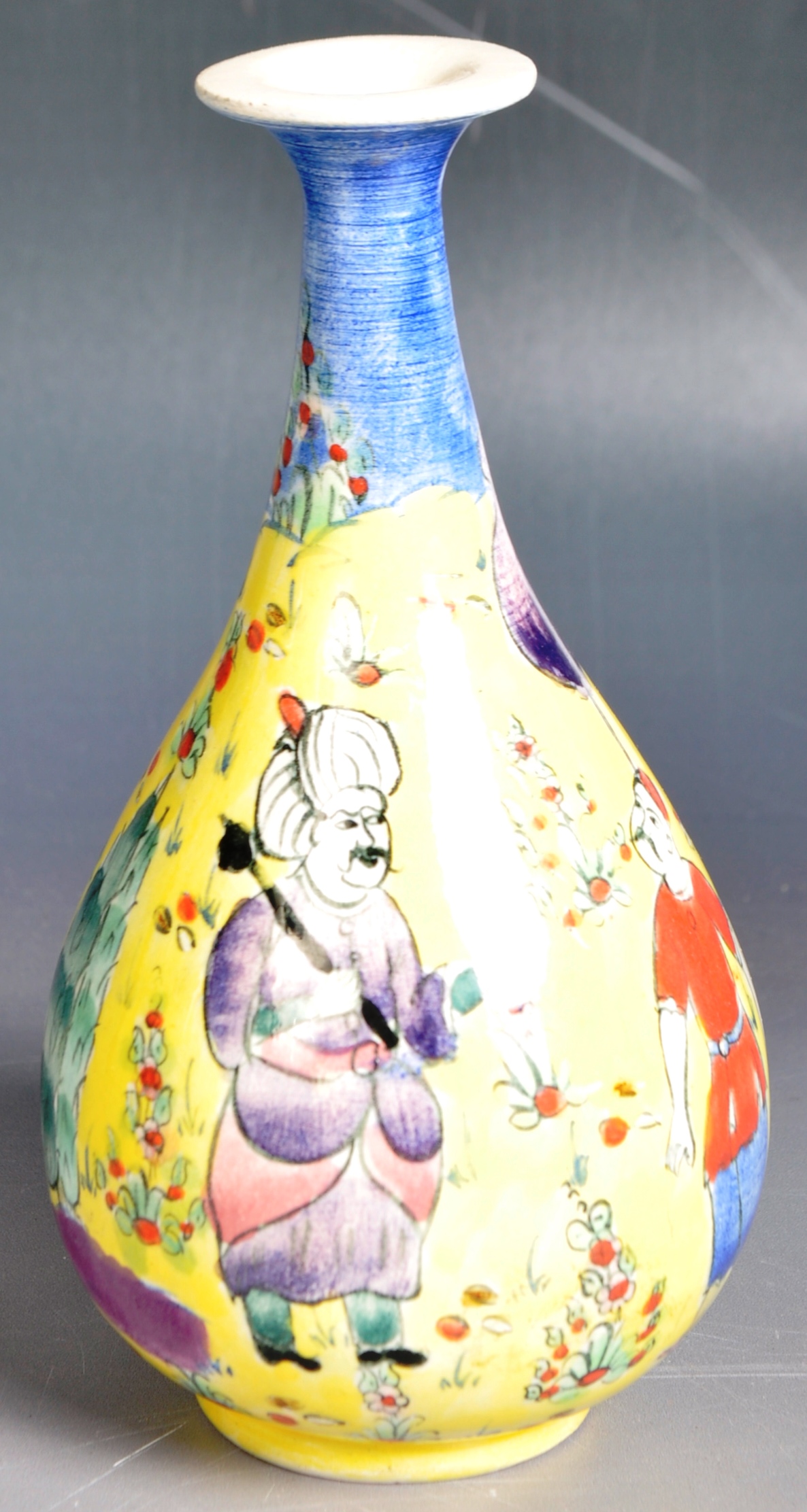 19TH CENTURY PERSIAN DANCING BEAR DECORATED VASE - Image 2 of 6