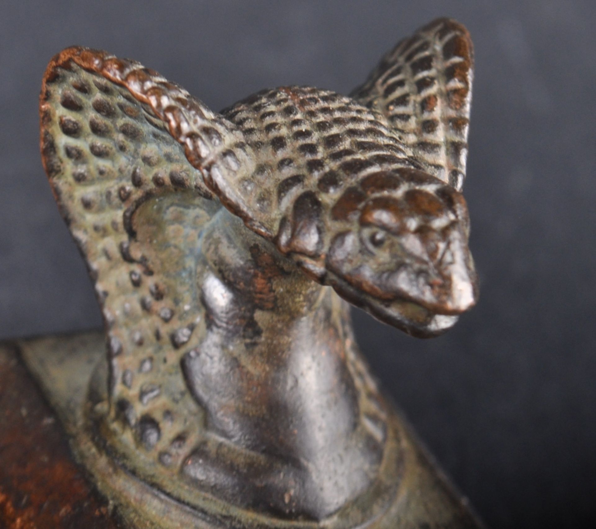 EARLY 20TH CENTURY CHINESE BRONZE SNAKE SEAL - Image 4 of 5