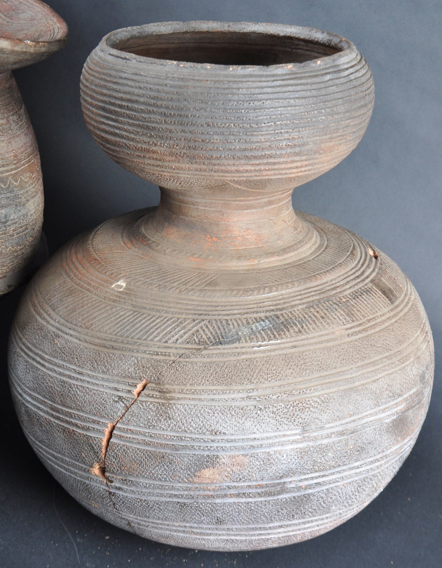 COLLECTION OF AFRICAN TRIBAL STORAGE POTS - Image 2 of 10