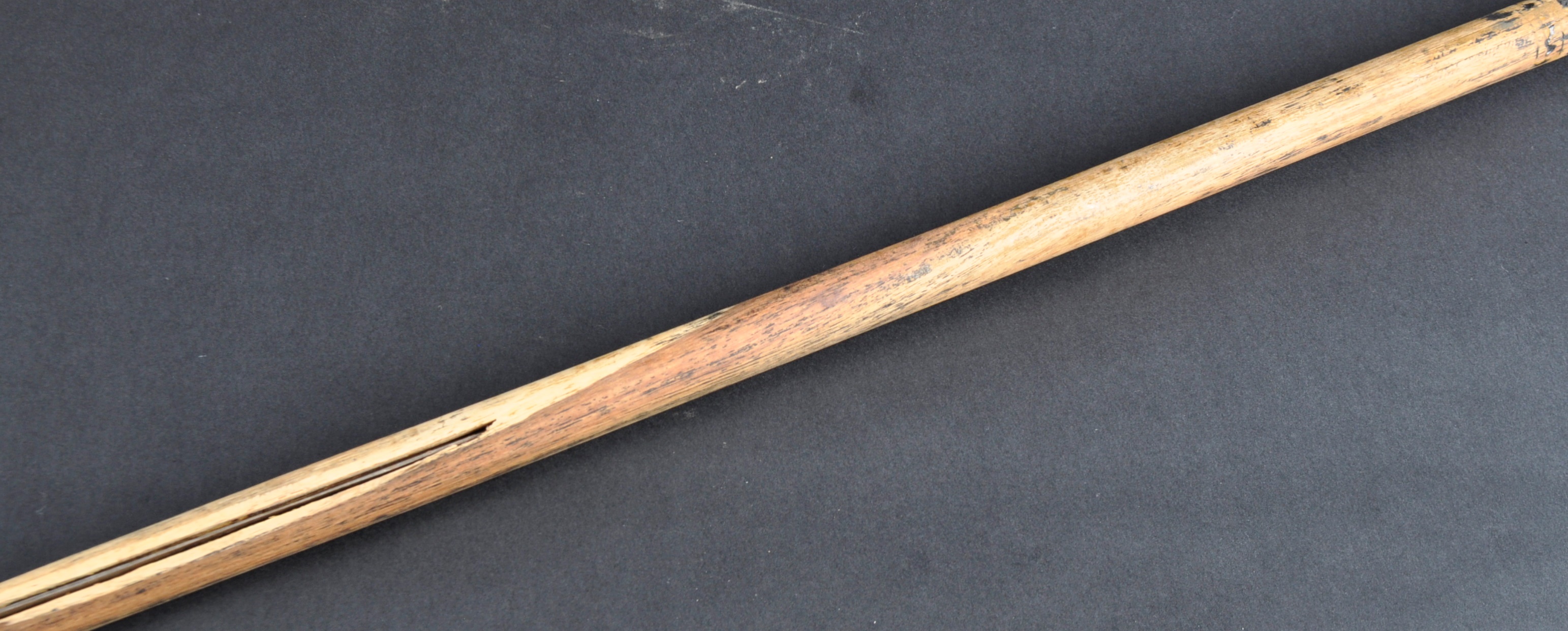 19TH CENTURY INDIAN HORN, BONE & BRASS SWORDSTICK - Image 3 of 5