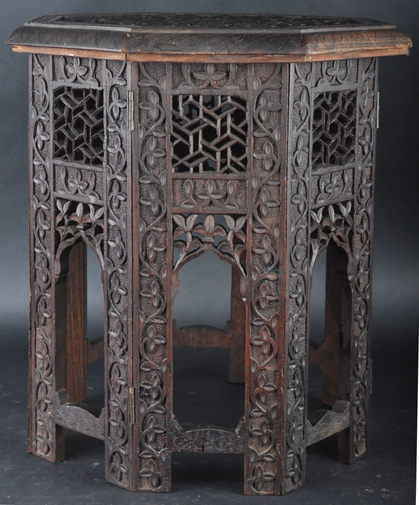 19TH CENTURY ANGLO-INDIAN CARVED SIDE TABLE