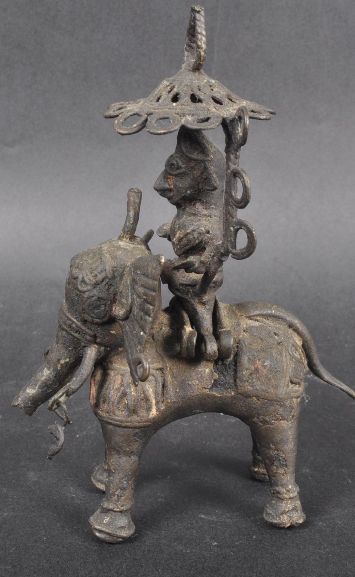 19TH CENTURY INDIAN DHOKRA LOST WAX BRONZE ELEPHANT - Image 2 of 10