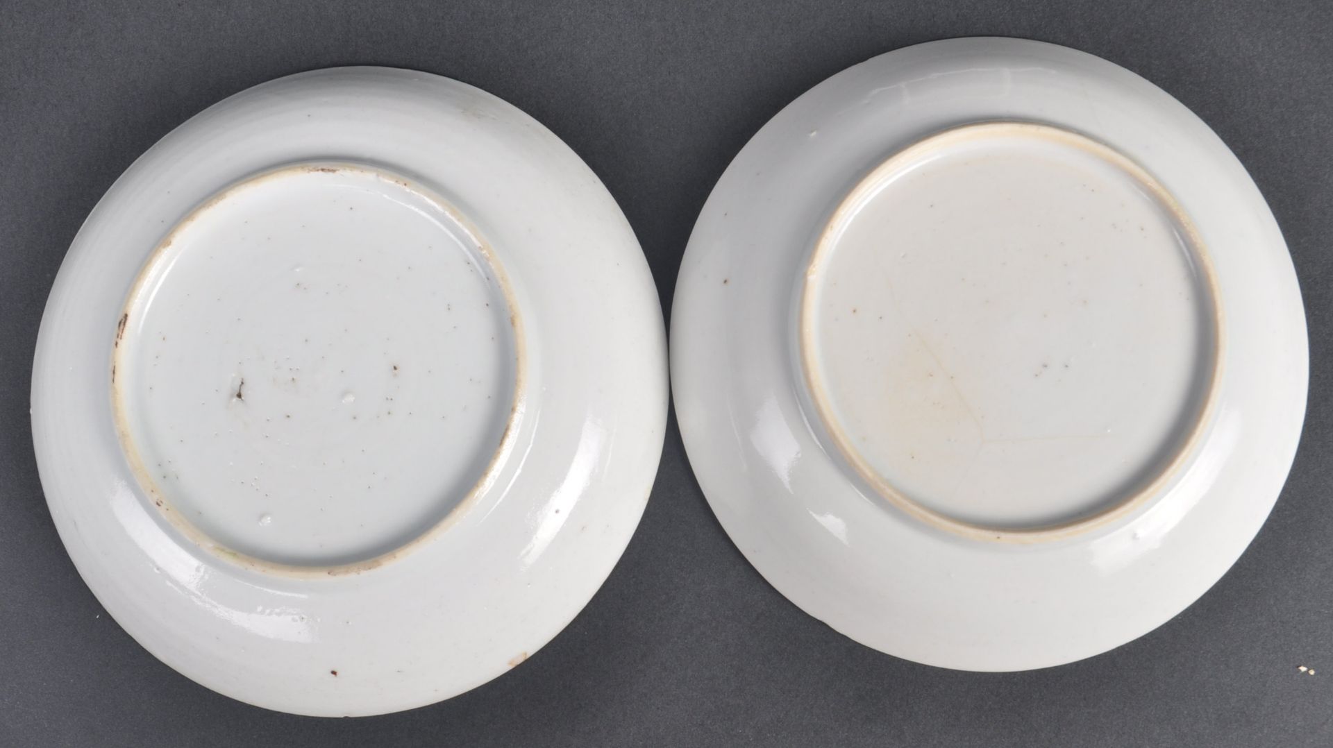 PAIR OF EARLY 18TH CENTURY CHINESE YONGZHENG PLATES - Image 5 of 5