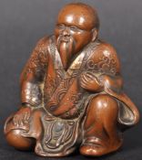 19TH CENTURY CHINESE FIGURINE OF AN IMMORTAL