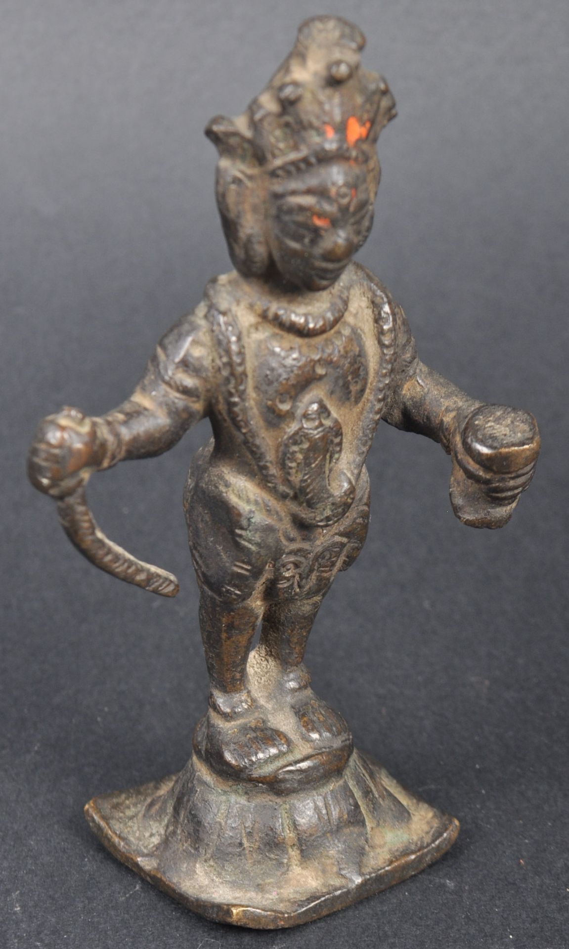 19TH CENTURY SOUTHERN HINDU BRONZE FIGURINE - Image 2 of 6