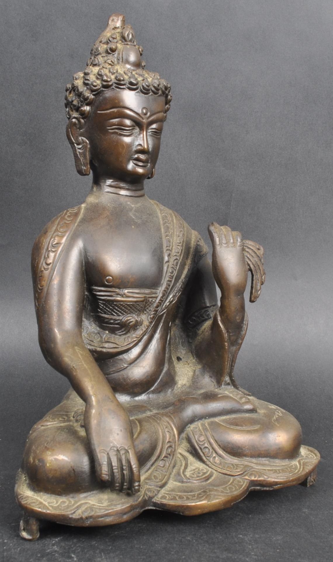 19TH CENTURY CHINESE BRONZE BUDDHA