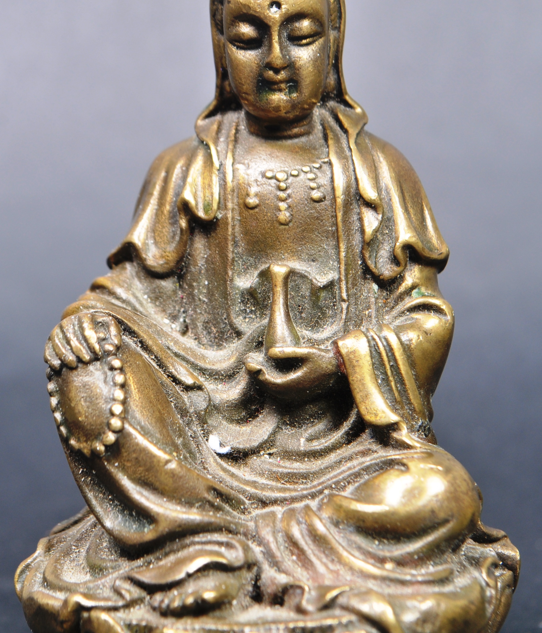 CHINESE REPUBLIC PERIOD BRONZE OF GUANYIN - Image 3 of 8