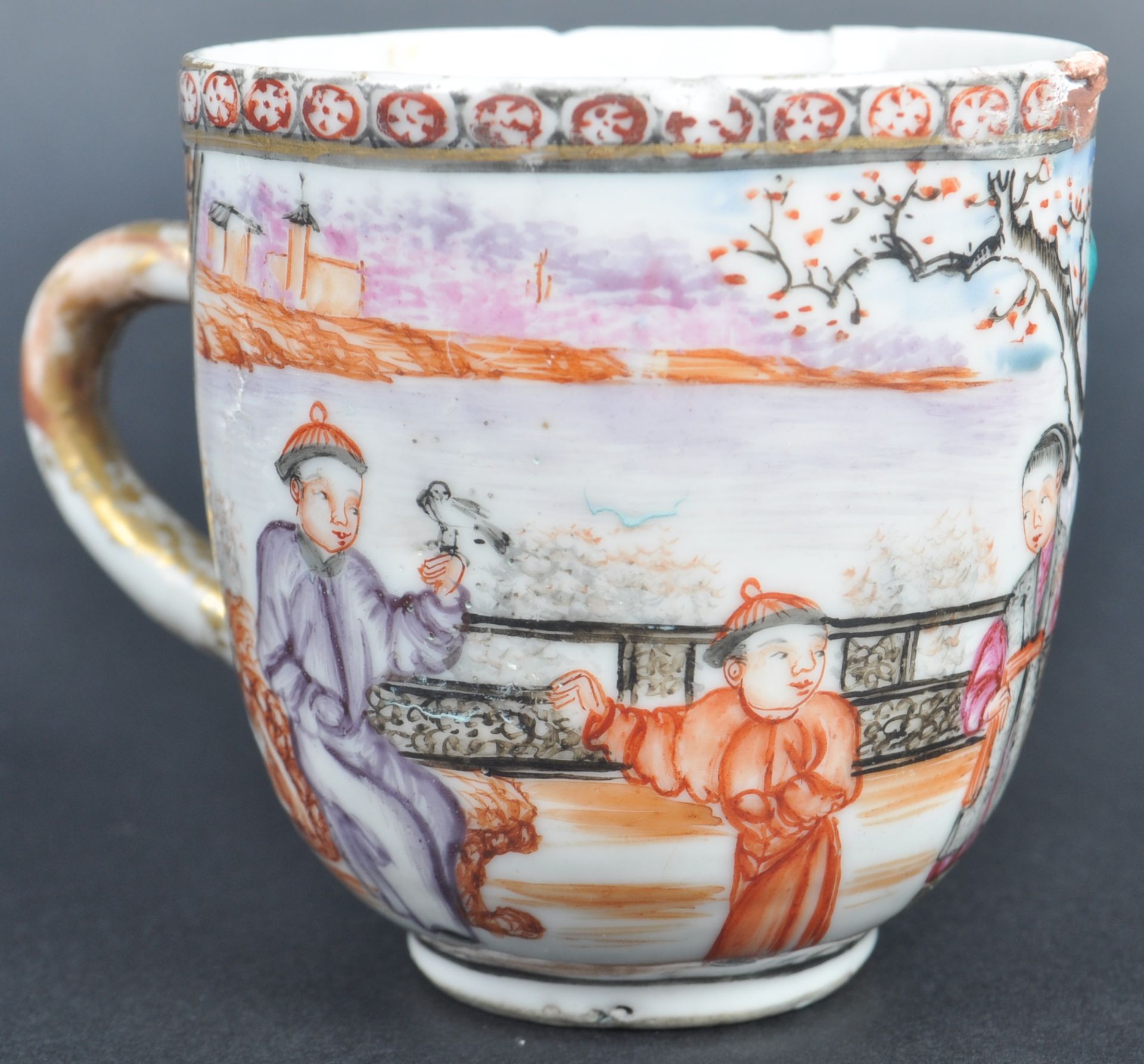 18TH CENTURY CHINESE PORCELAIN TEACUP & SAUCER - Image 4 of 7