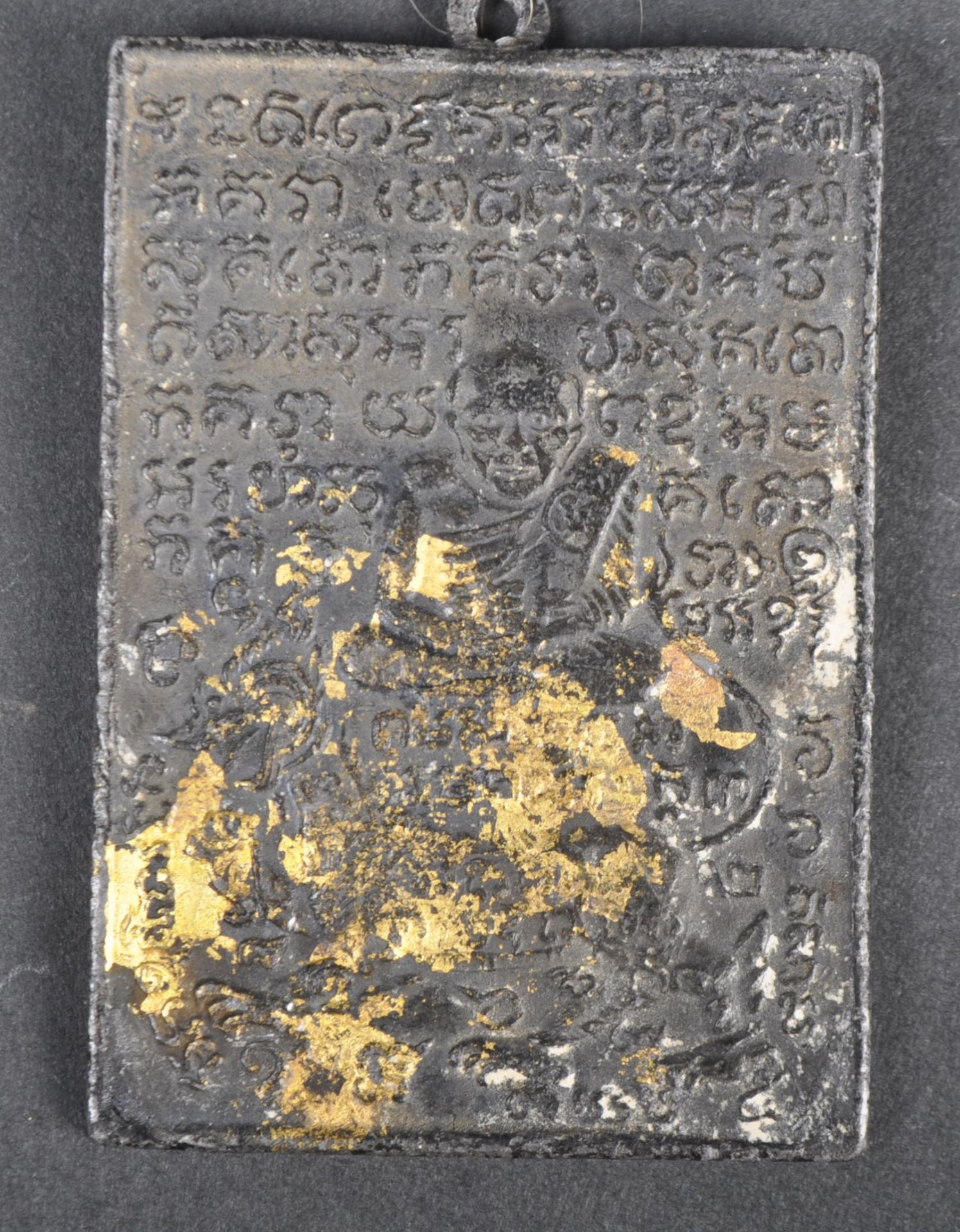 19TH CENTURY CHINESE BRONZE BUDDHA & SCRIPT PANEL - Image 3 of 6