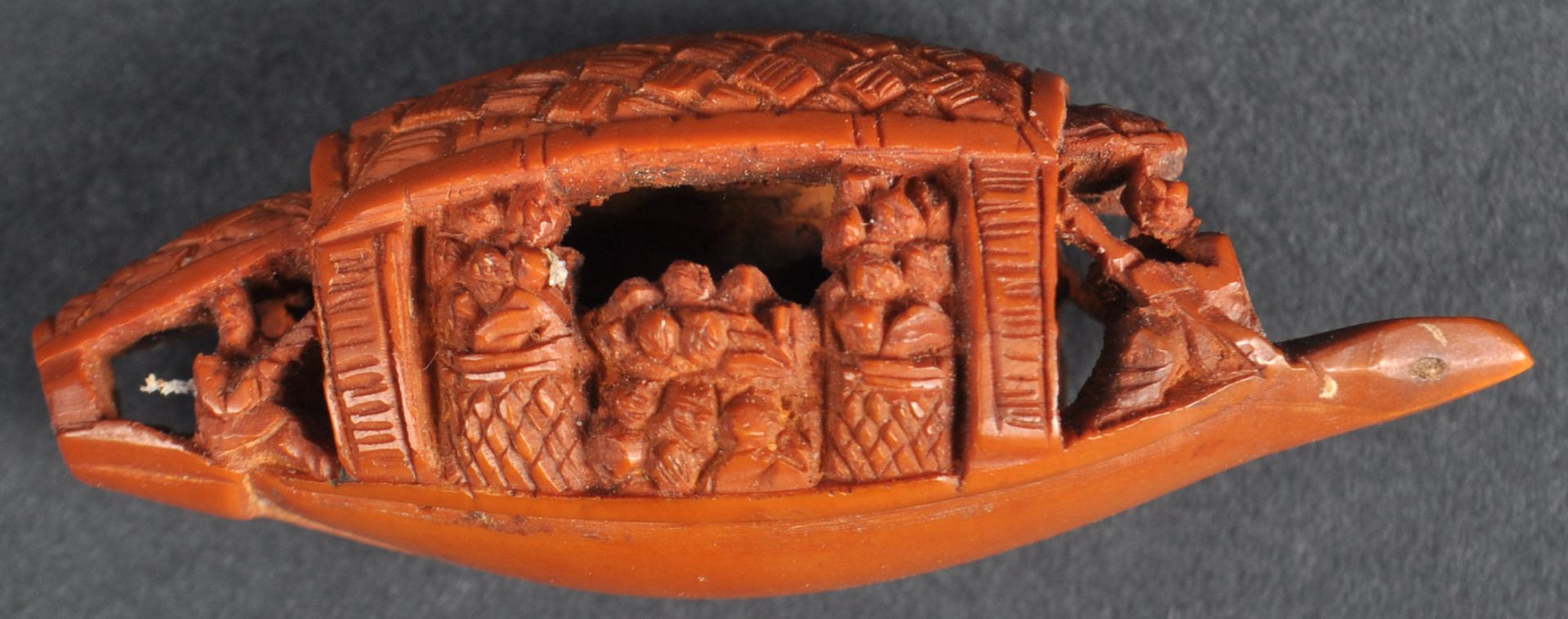 TWO 19TH CENTURY CHINESE HAND CARVED HEDIAO NUTS - Image 9 of 9