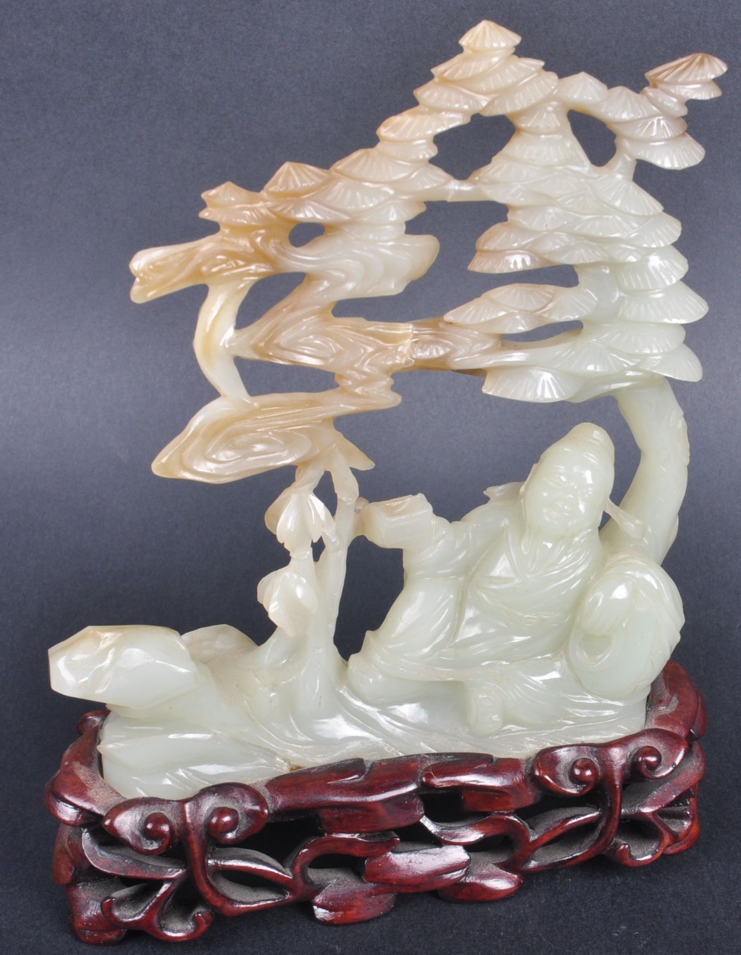 19TH CENTURY CHINESE HAND CARVED JADE FIGURINE - Image 2 of 7