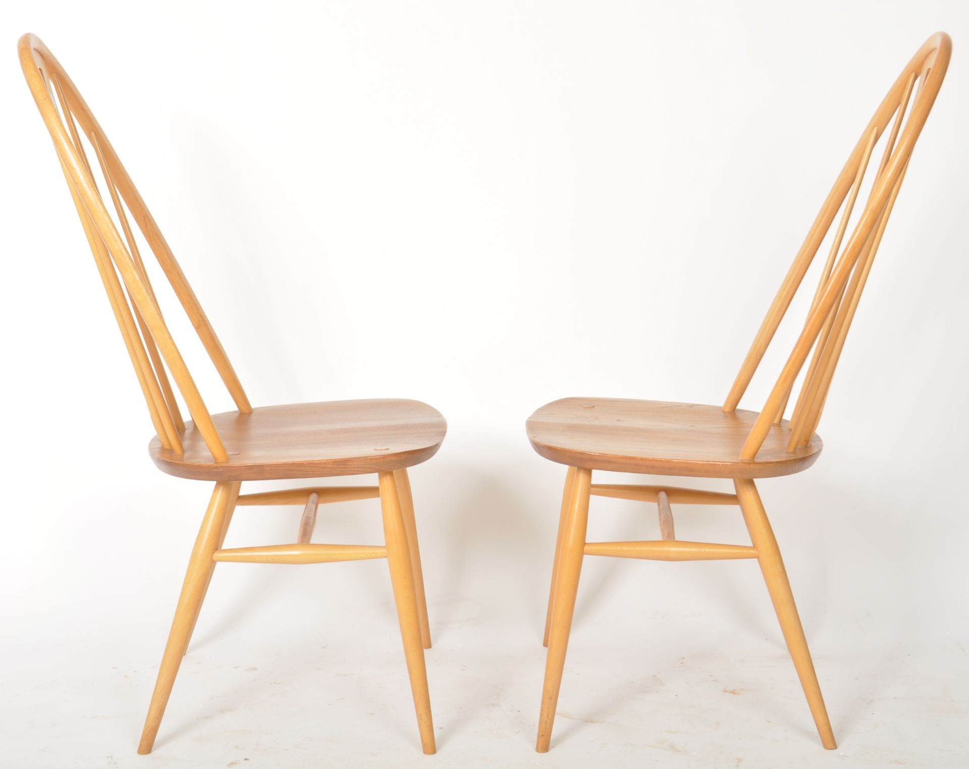 ERCOL - SWAN PATTERN - SET OF FOUR LIGHT DINING CHAIRS - Image 3 of 11