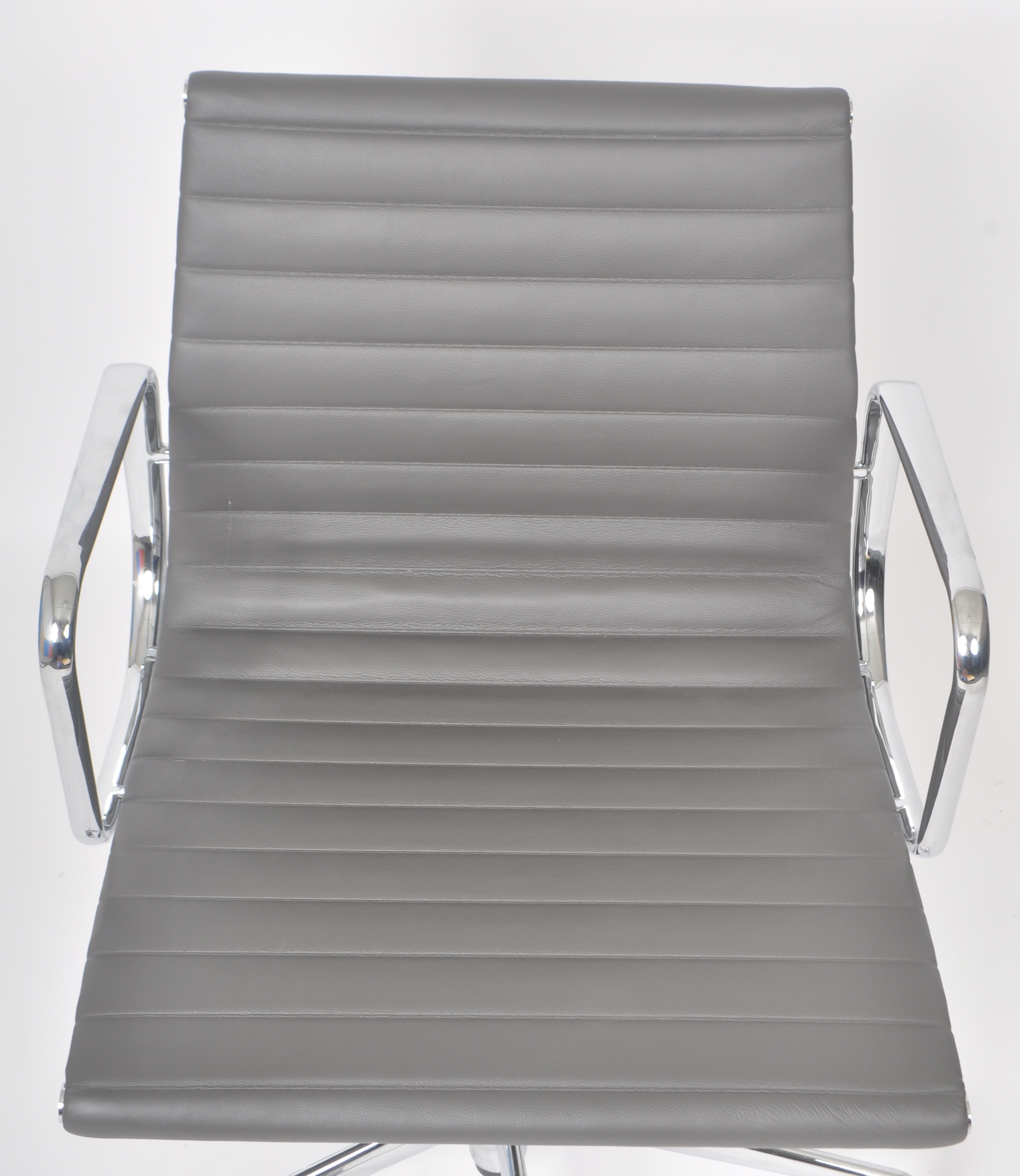 EAMES - EA117 - ALUMINIUM GROUP - CONTEMPORARY DESK CHAIR - Bild 5 aus 8