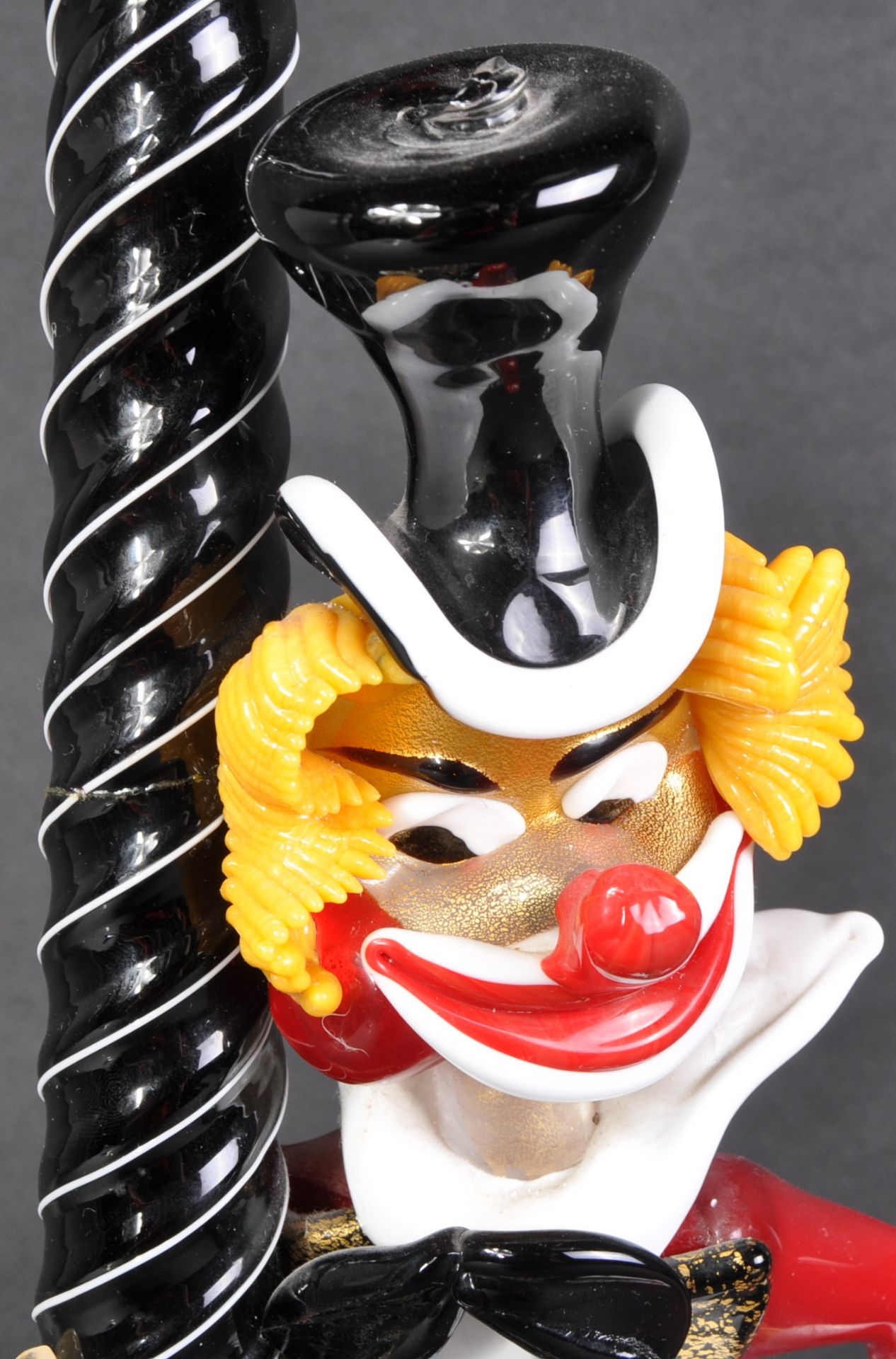 LARGE RETRO MURANO STUDIO ART GLASS CLOWN ORNAMENT - Image 3 of 8