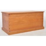 RETRO 20TH CENTURY SOLID TEAK BLANKET BOX / COFFEE TABLE