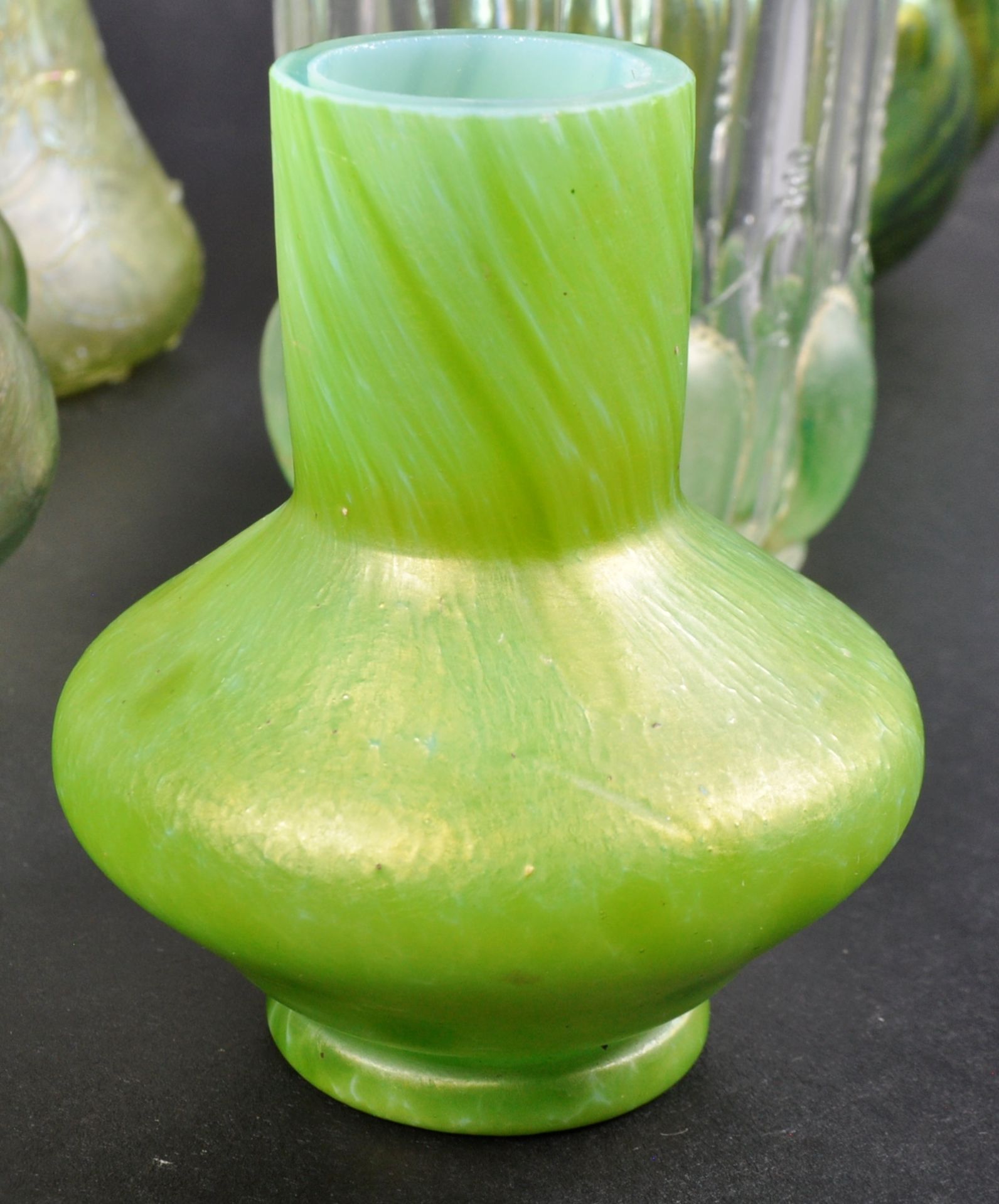 SELECTION OF ART NOUVEAU PEARLESCENT GLASS VASES - Image 5 of 13
