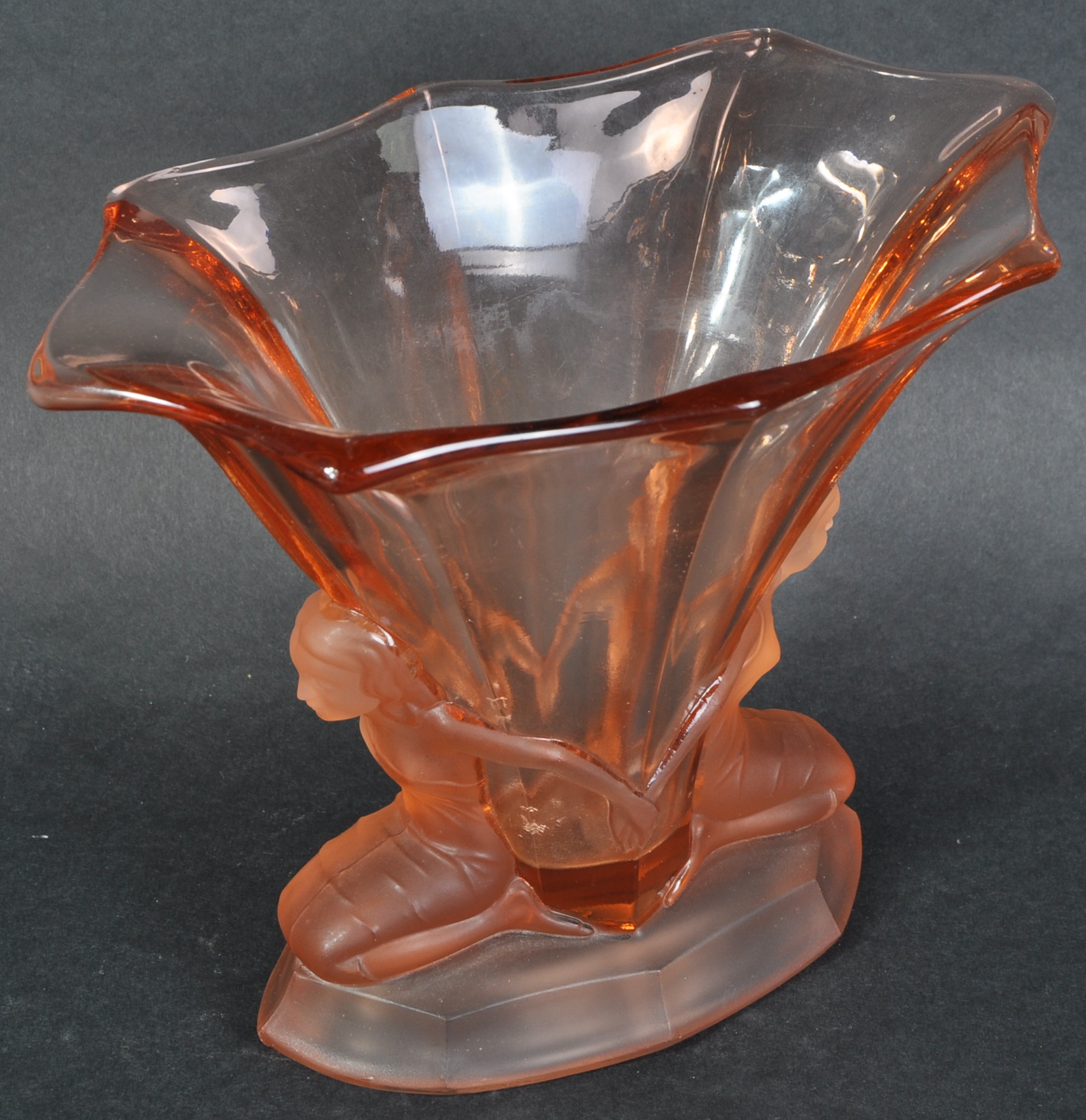 WALTHER & SOHNE - VINTAGE ART DECO PEACH GLASS VASE - Image 2 of 6