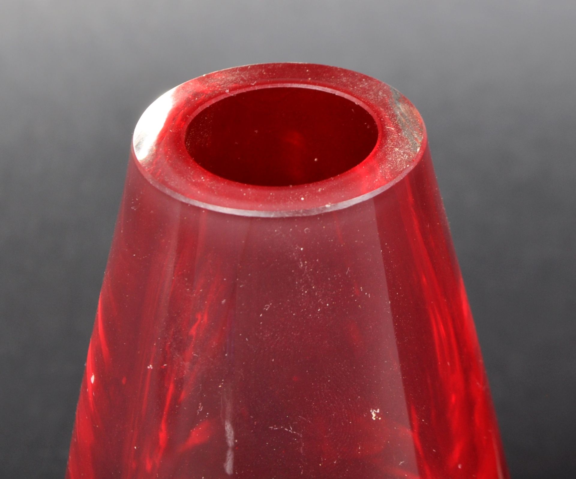 WHITEFRIARS - SELECTION OF RUBY RED GLASS VASES - Image 8 of 10