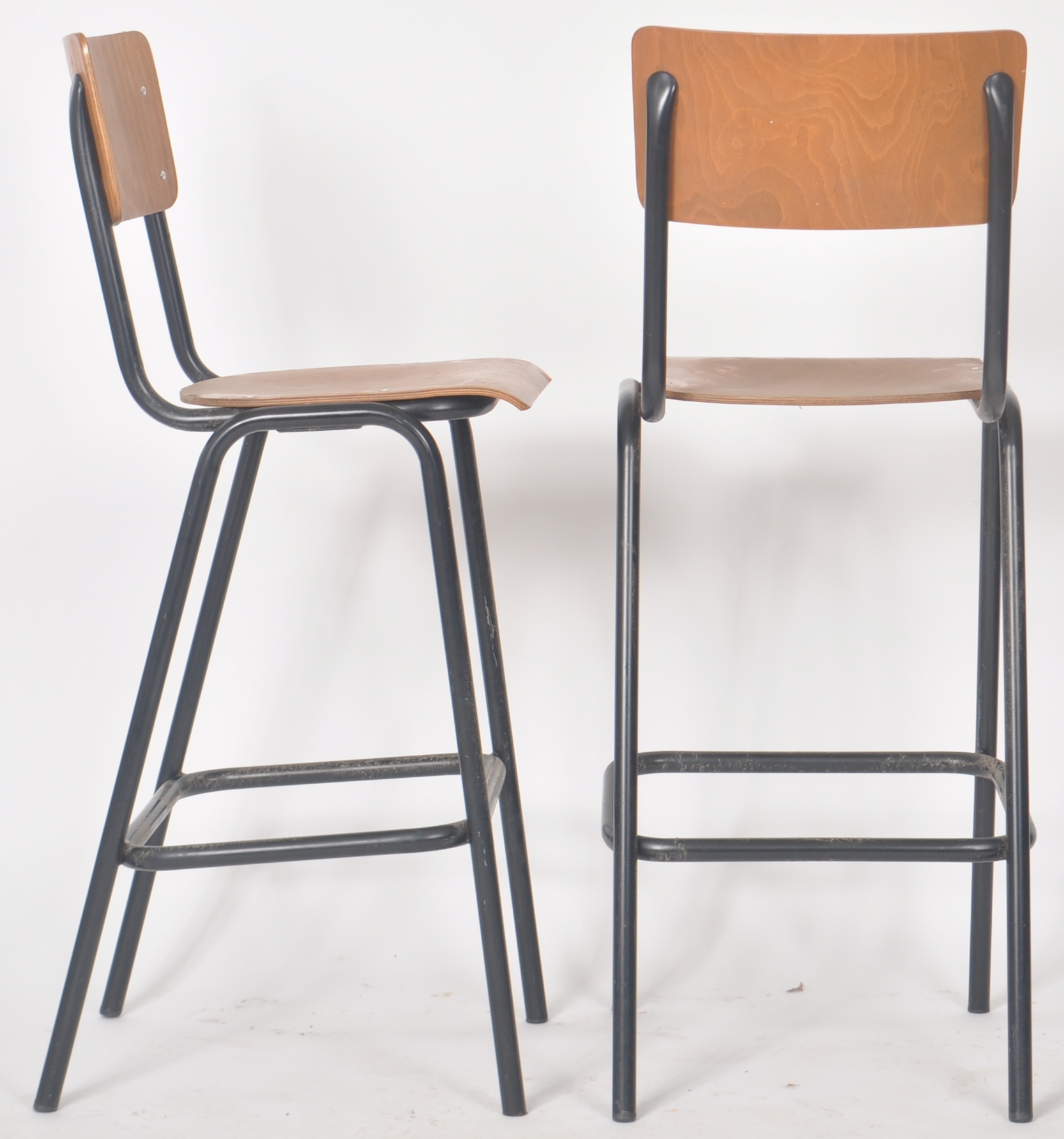 MATCHING SET OF THREE RETRO VINTAGE BAR STOOLS - Image 5 of 8