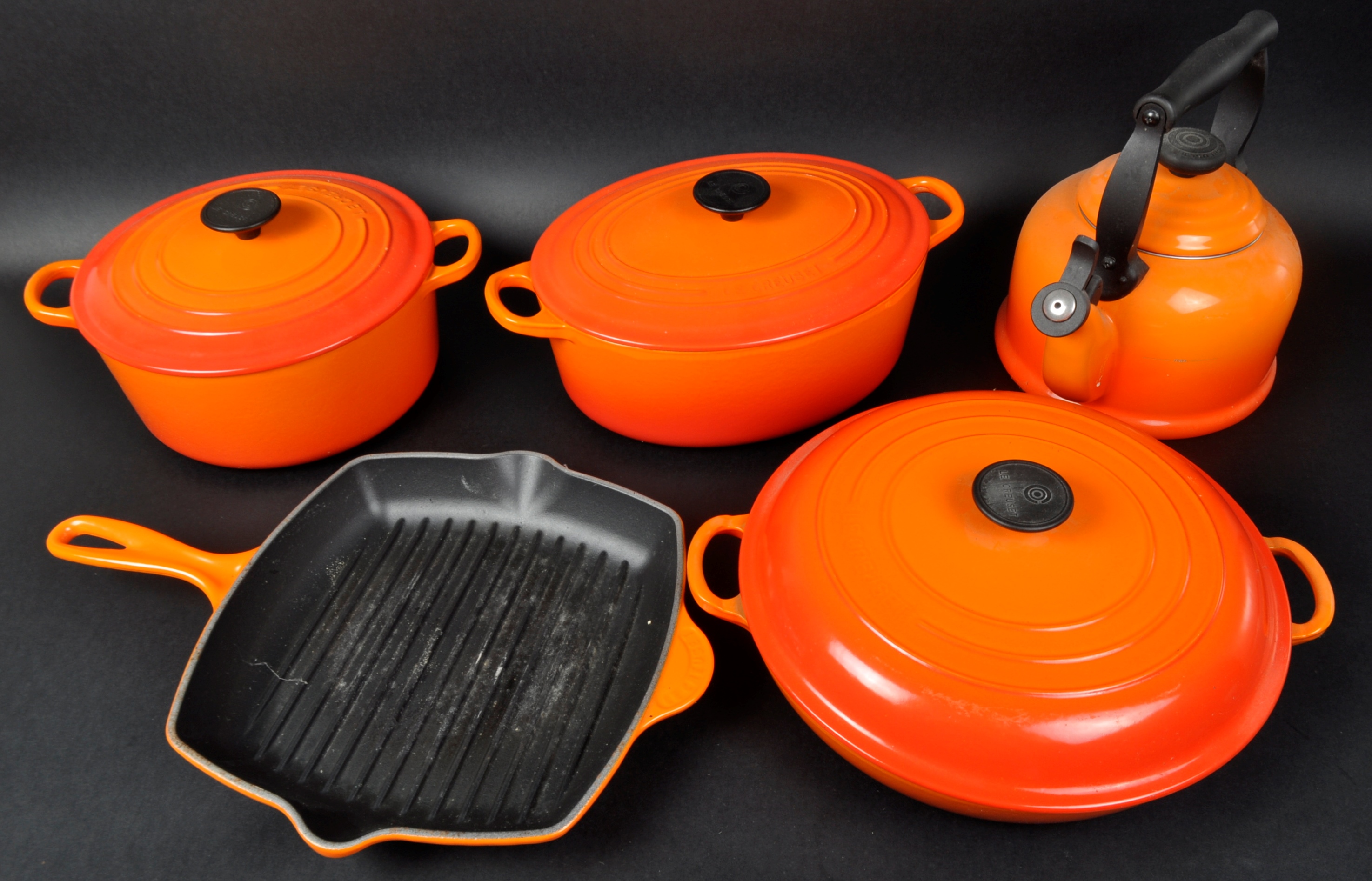 LE CREUSET - SELECTION OF CAST IRON KITCHEN COOKING UTENSILS - Image 2 of 10