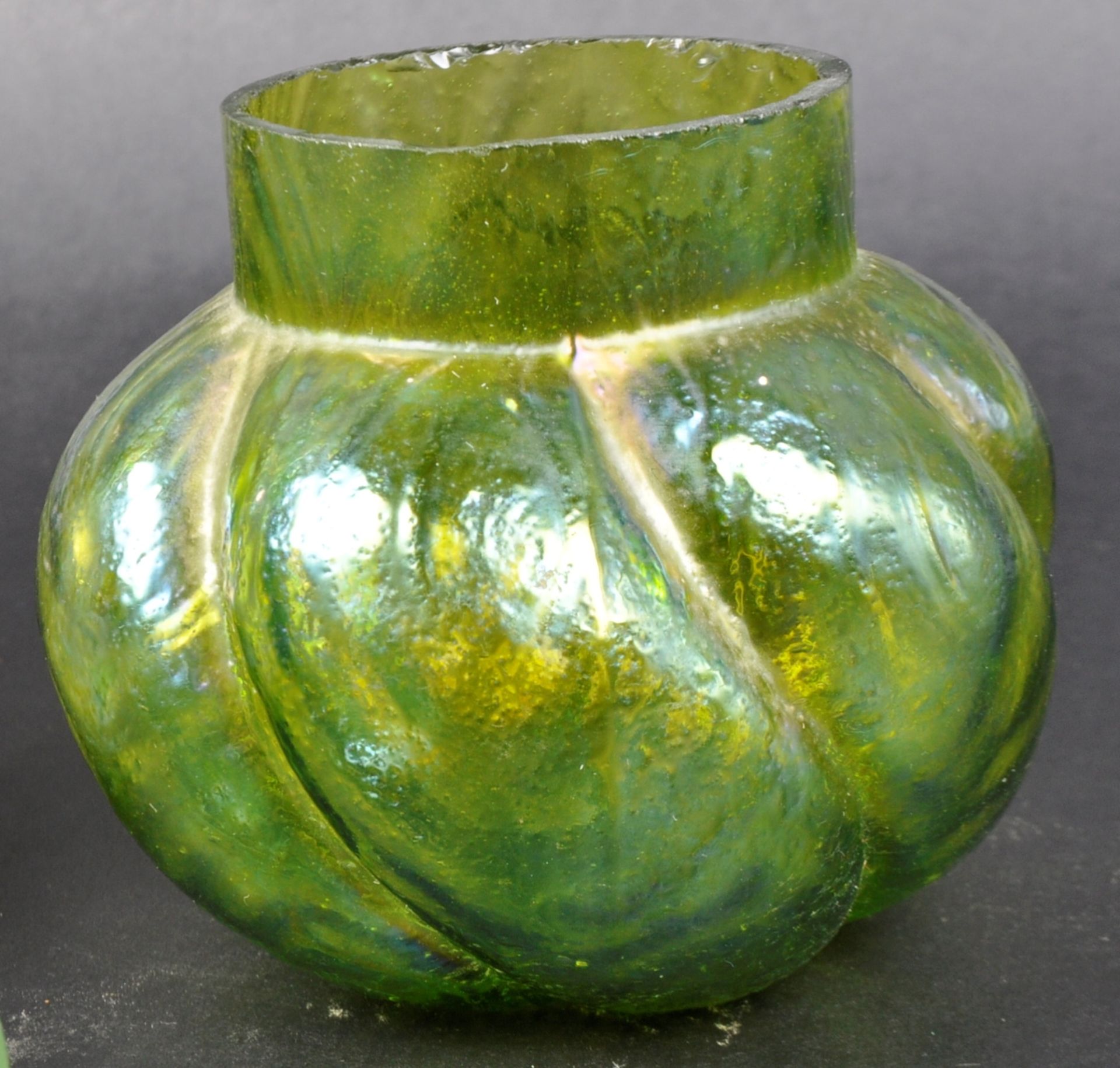 SELECTION OF ART NOUVEAU PEARLESCENT GLASS VASES - Image 3 of 13
