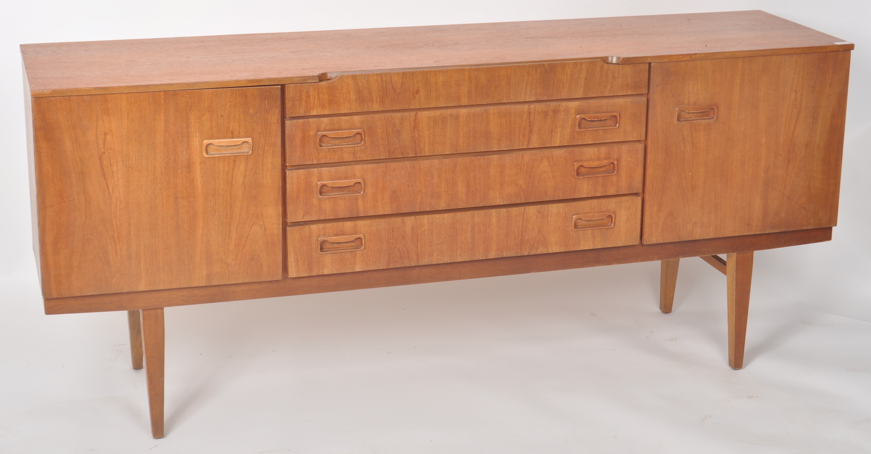 BEAUTILITY - RETRO 1970s TEAK SIDEBOARD CREDENZA - Image 2 of 10