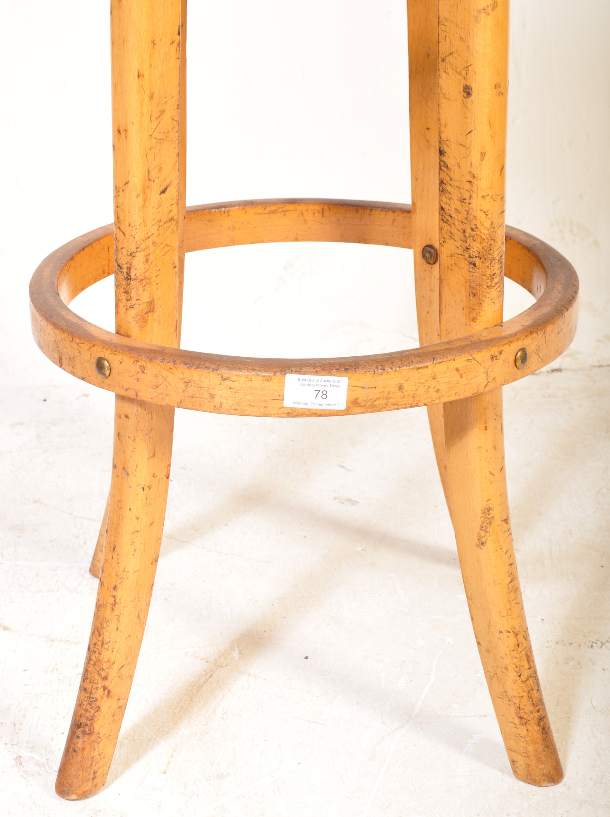 MID 20TH CENTURY BEECH & BENTWOOD BAR STOOL - Image 4 of 5