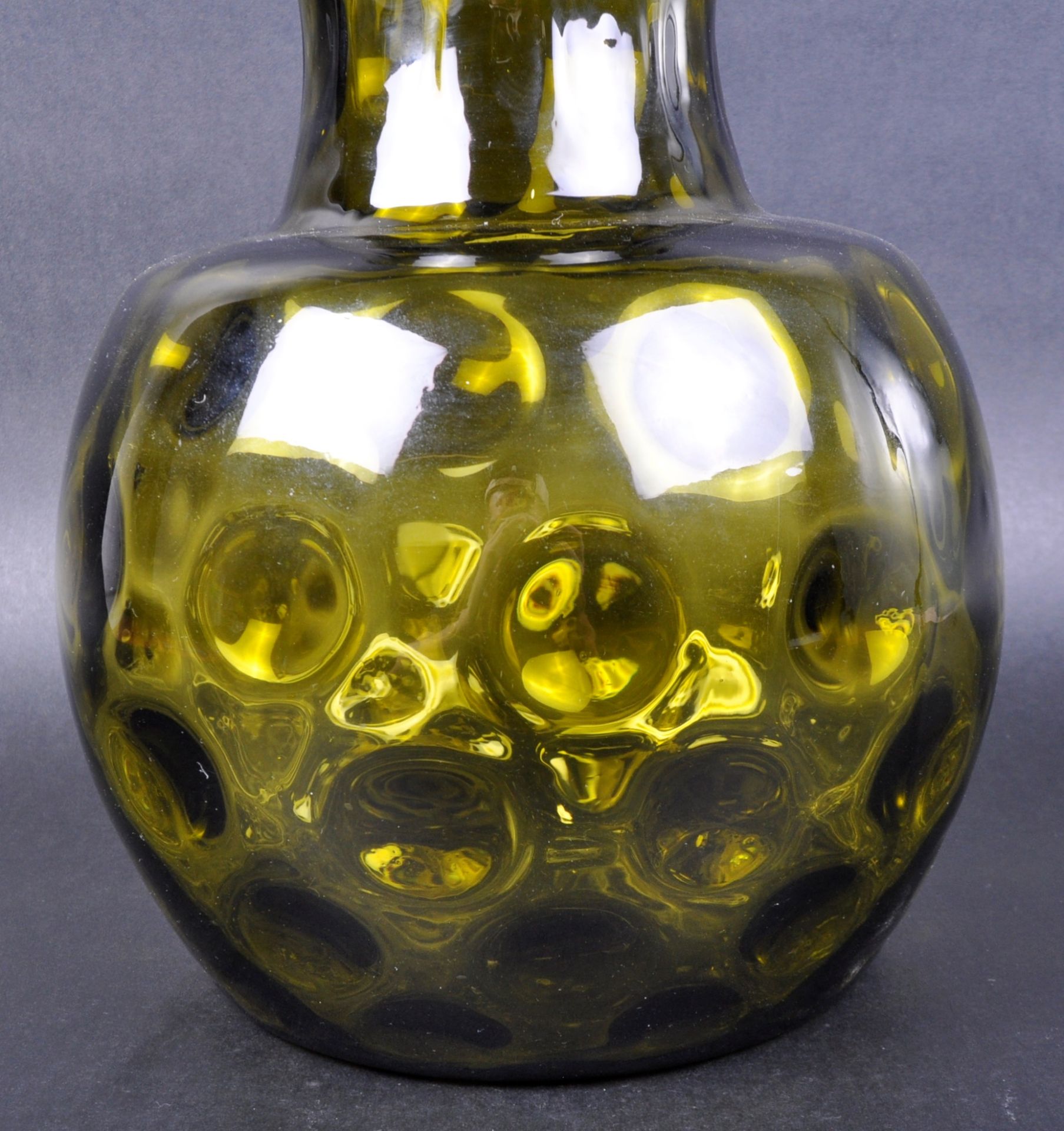 BORSKE SKLO - OPTIC OLIVE - MID CENTURY CZECH GLASS VASE - Image 4 of 5