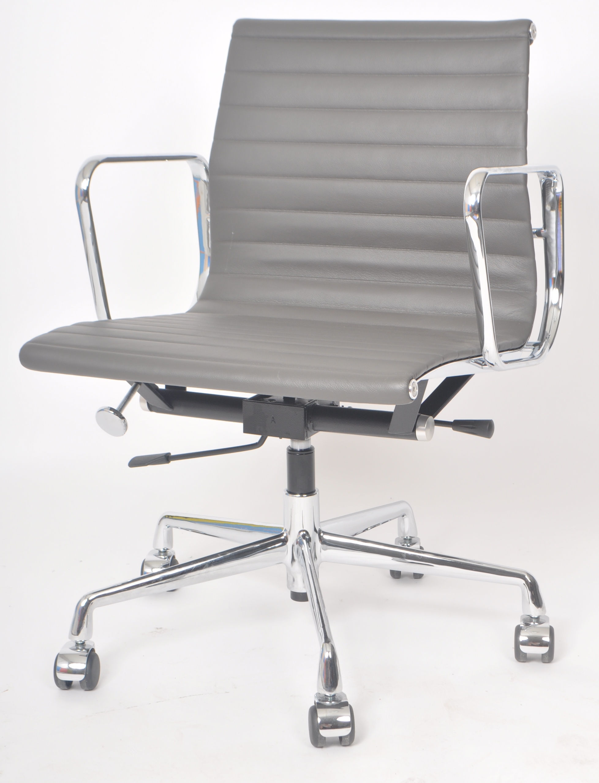 EAMES - EA117 - ALUMINIUM GROUP - CONTEMPORARY DESK CHAIR