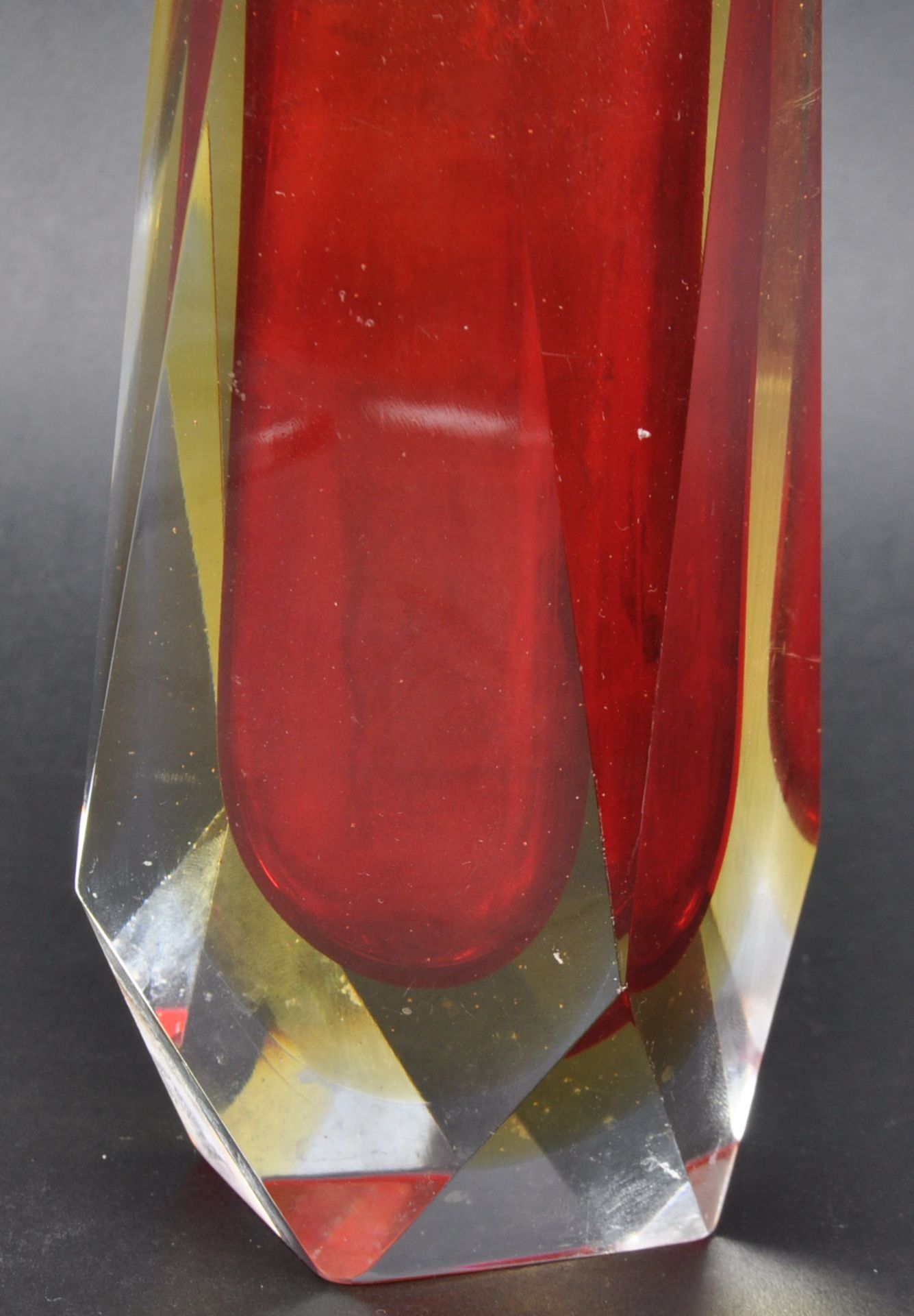 FLAVIO POLI - MID CENTURY ITALIAN MURANO ART GLASS VASE - Image 4 of 6