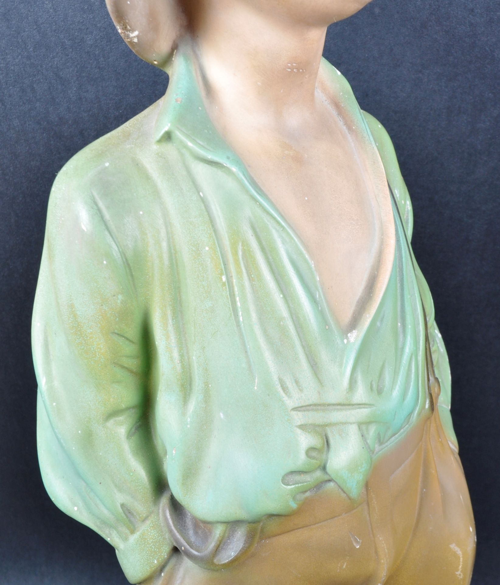 VINTAGE ART DECO CHALKWARE FIGURE OF A YOUNG BOY - Image 4 of 9