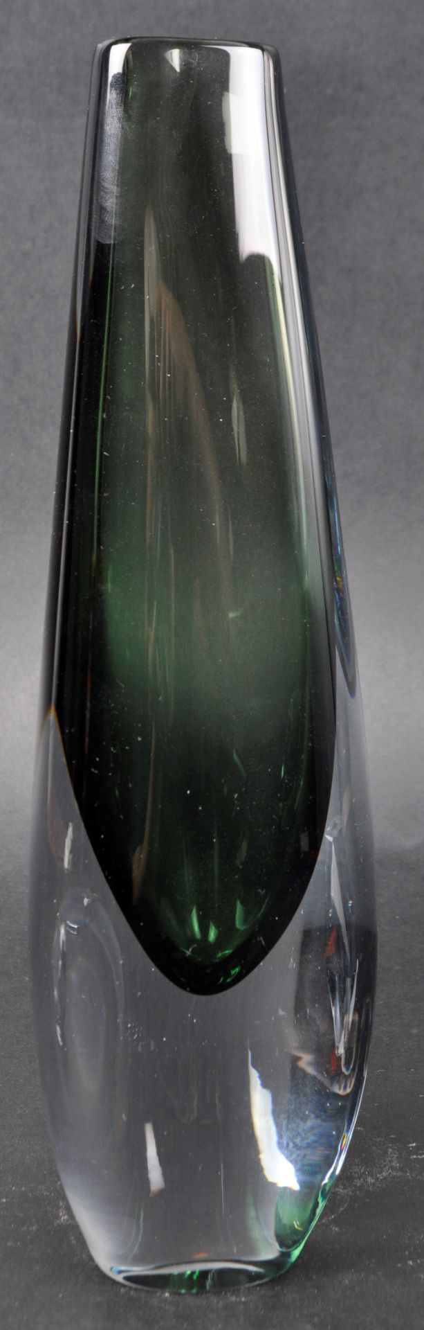 SELECTION OF THREE RETRO SCANDINAVIAN ART GLASS VASES - Image 5 of 10