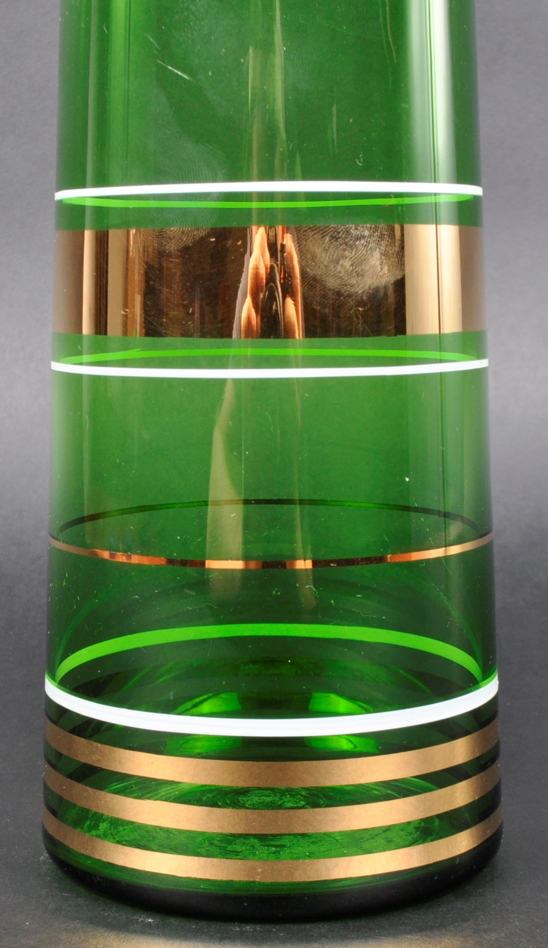 BORSKE SKLO - MID CENTURY CZECH STUDIO ART GLASS VASE - Image 4 of 6