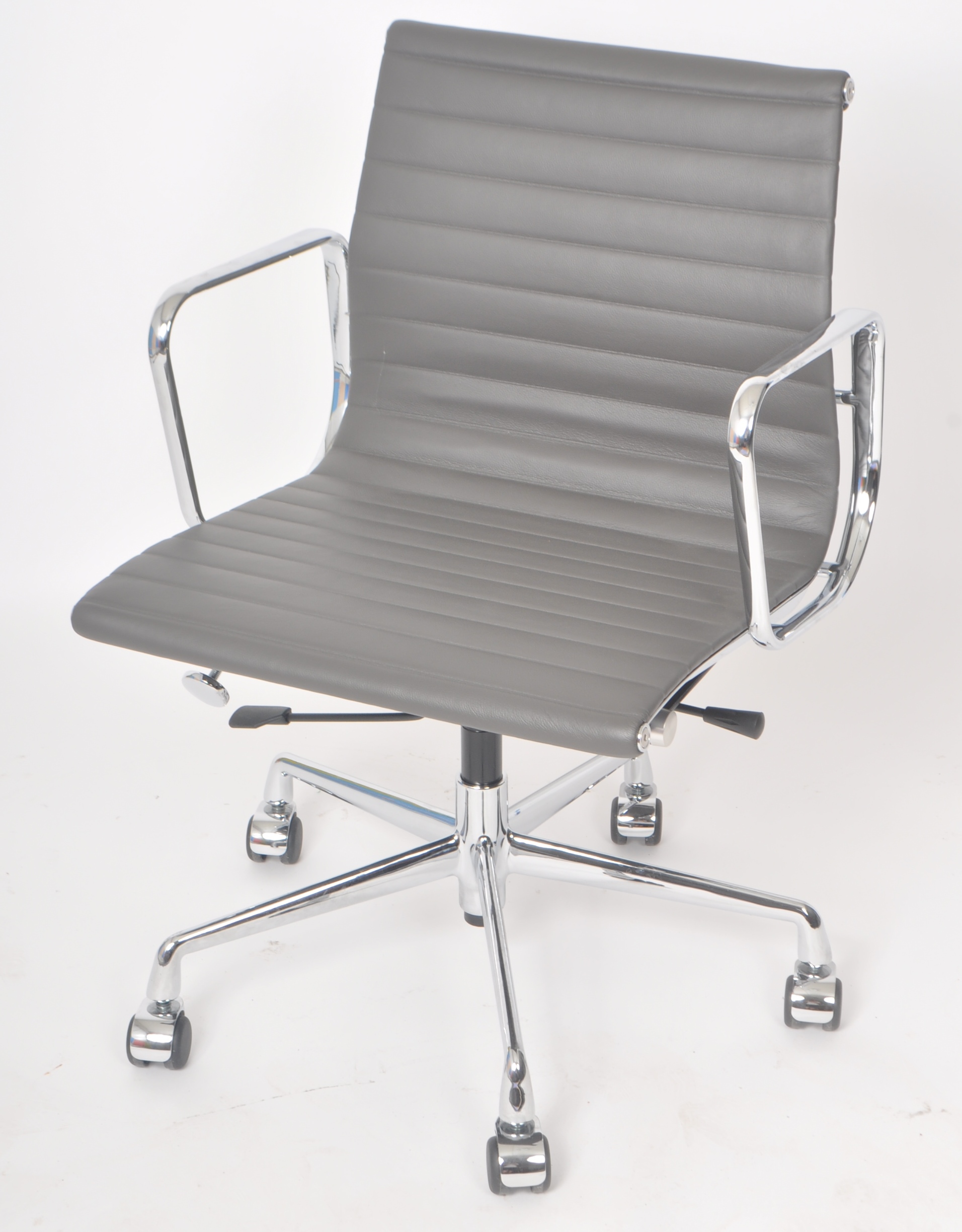 EAMES - EA117 - ALUMINIUM GROUP - CONTEMPORARY DESK CHAIR - Bild 2 aus 8