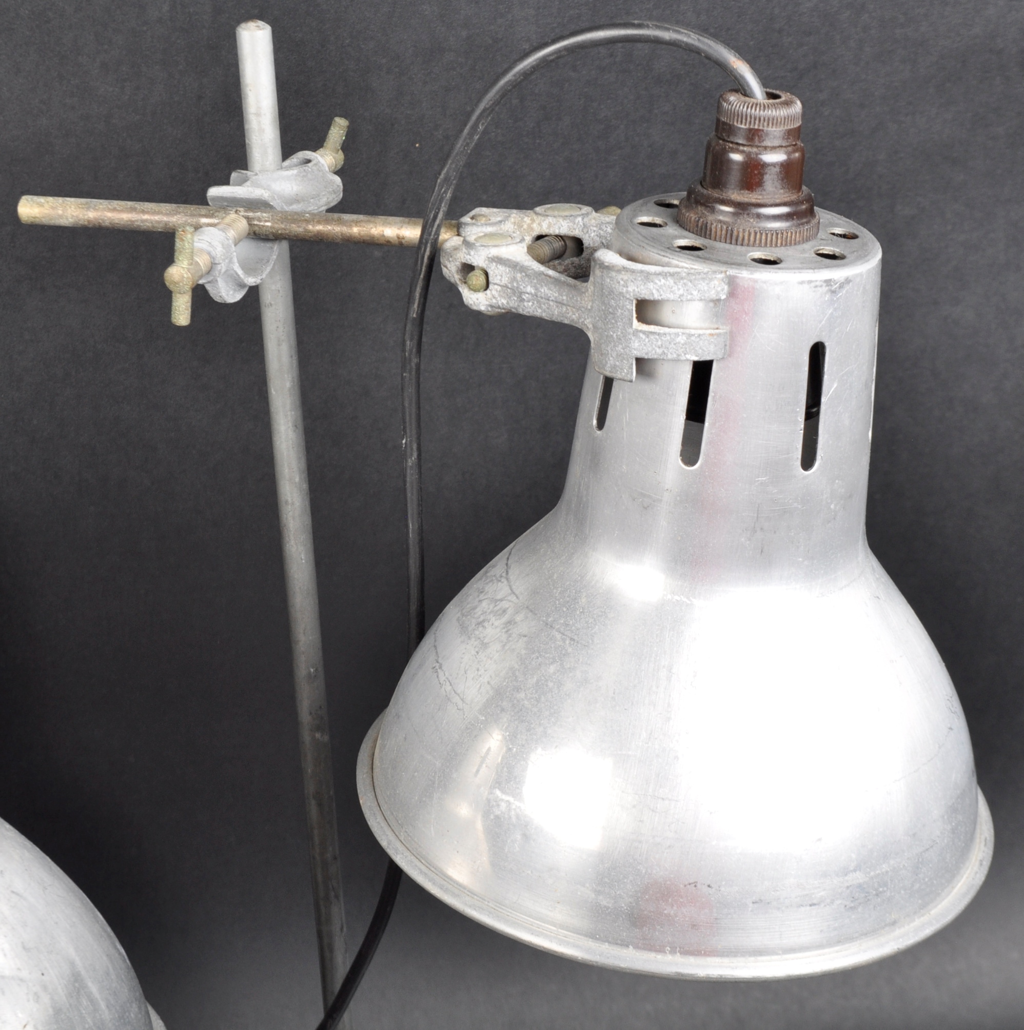 PAIR OF 20TH CENTURY INDUSTRIAL / SCIENTIFIC LAMPS - Image 4 of 6