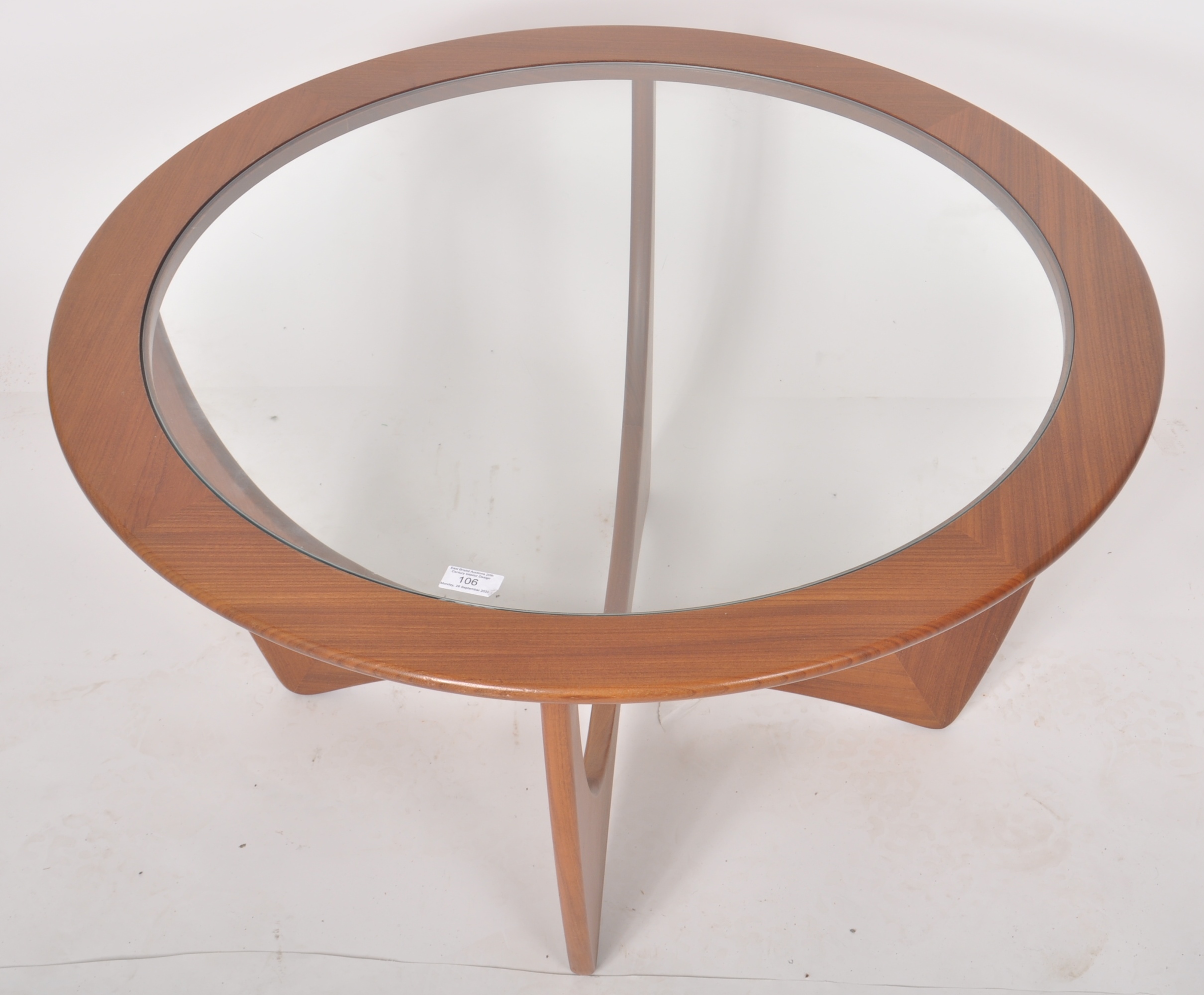 G PLAN ASTRO - MID CENTURY TEAK AND GLASS COFFEE TABLE - Image 3 of 5