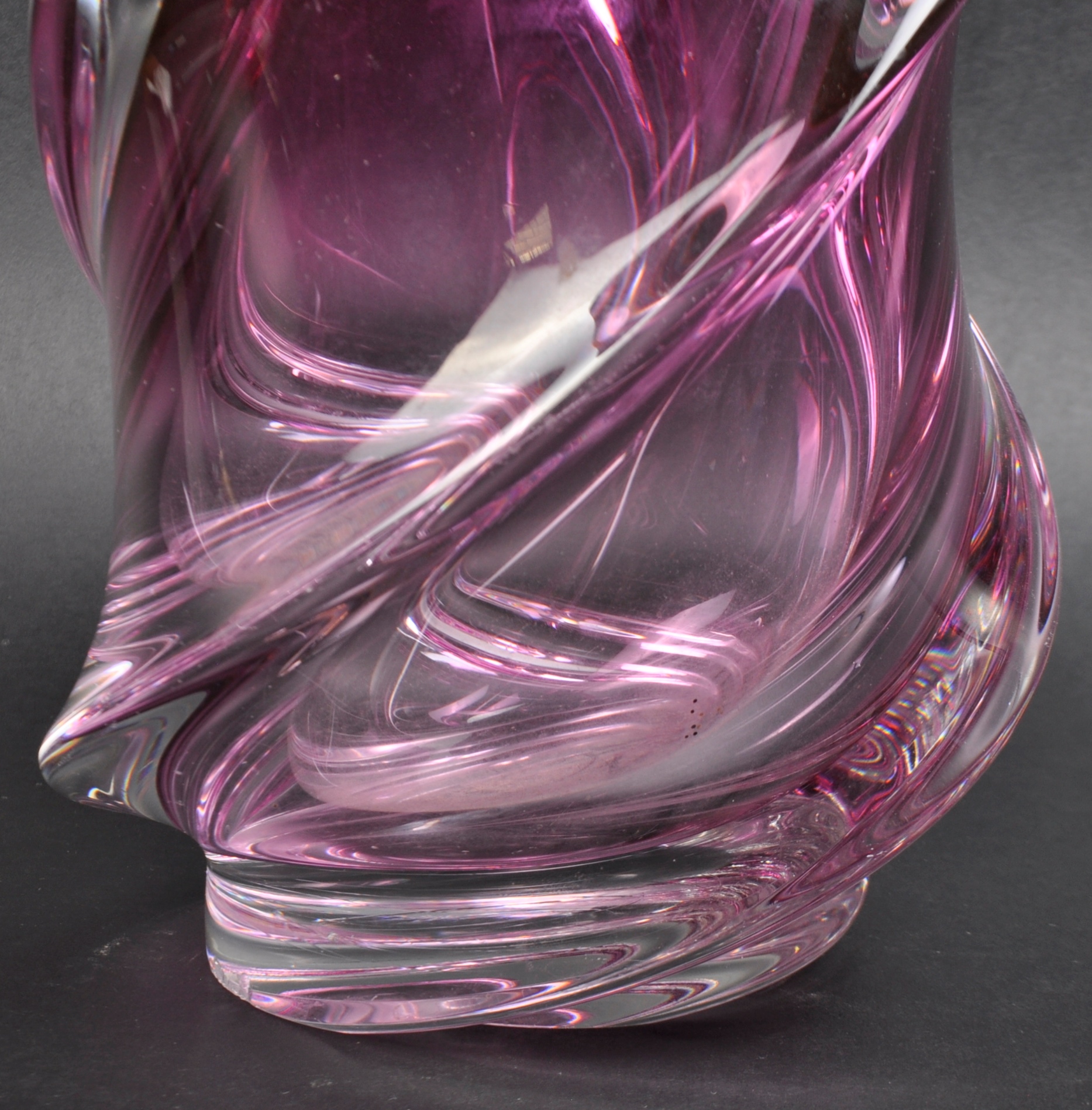 VAL SAINT LAMBERT - LARGE RETRO STUDIO ART GLASS VASE - Image 5 of 6