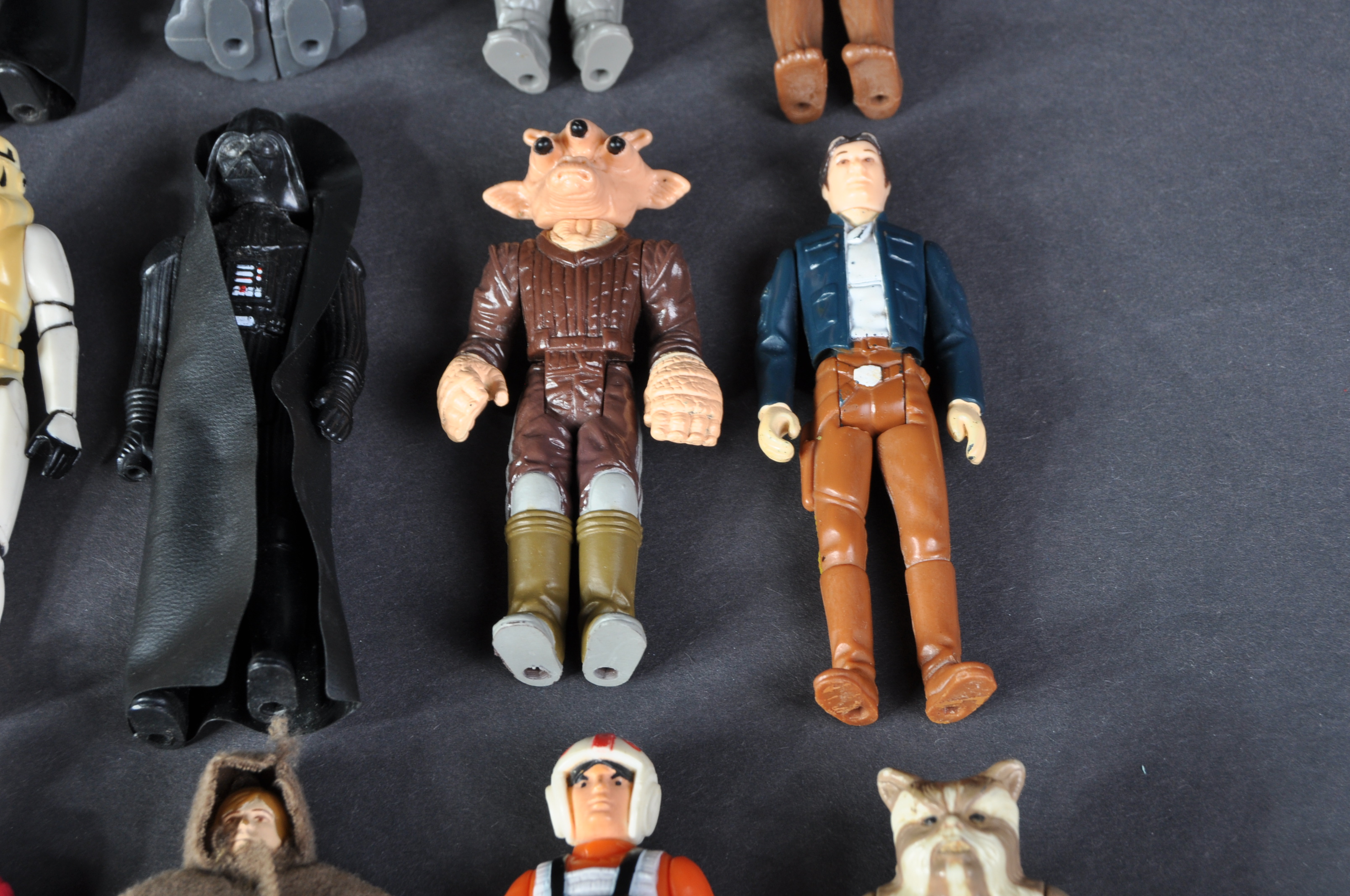 STAR WARS - ORIGINAL VINTAGE KENNER / PALITOY ACTION FIGURES - Image 5 of 11