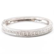 WHITE GOLD & DIAMOND HINGED BANGLE BRACELET