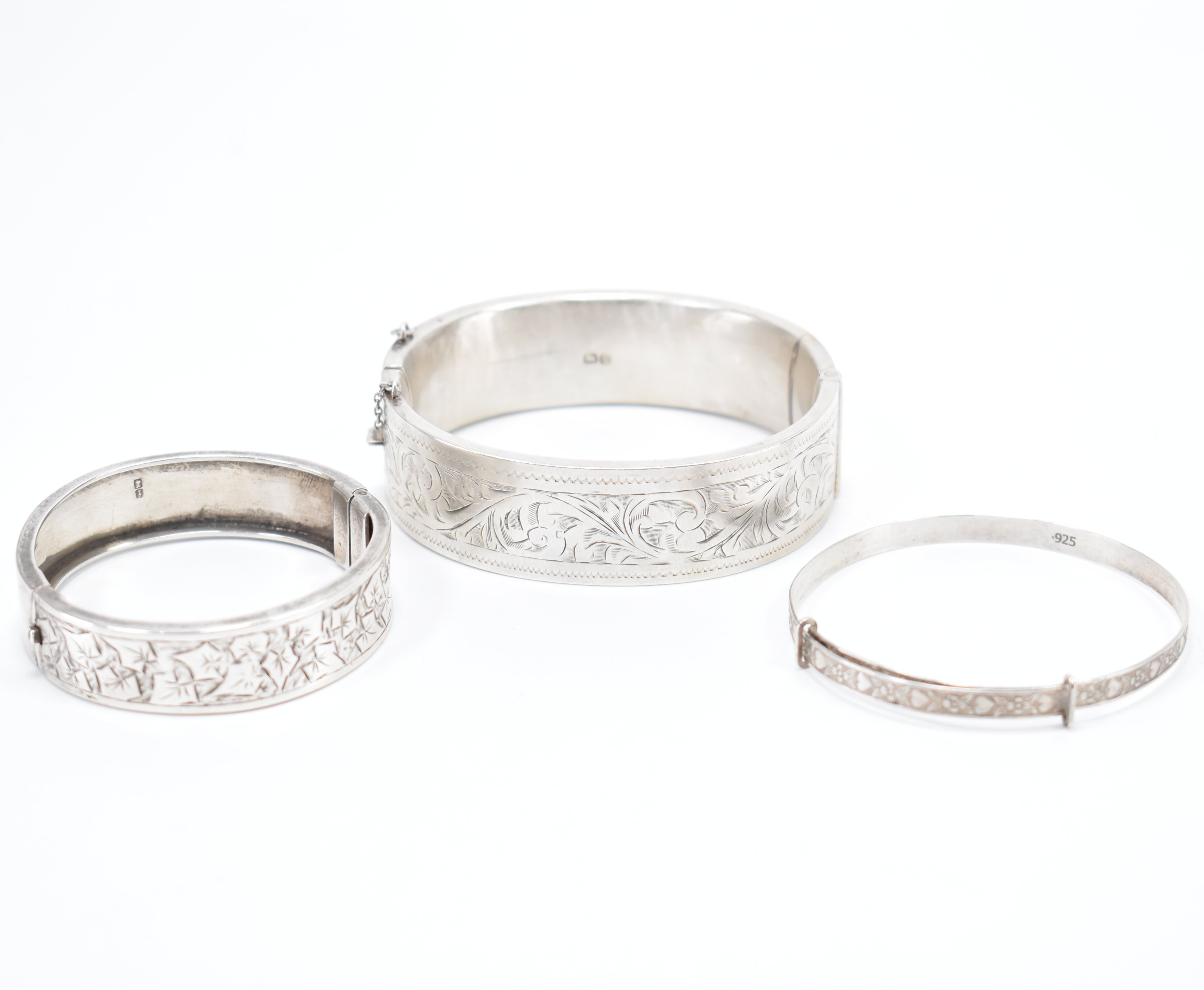 GROUP OF THREE 925 SILVER BANGLE BRACELETS