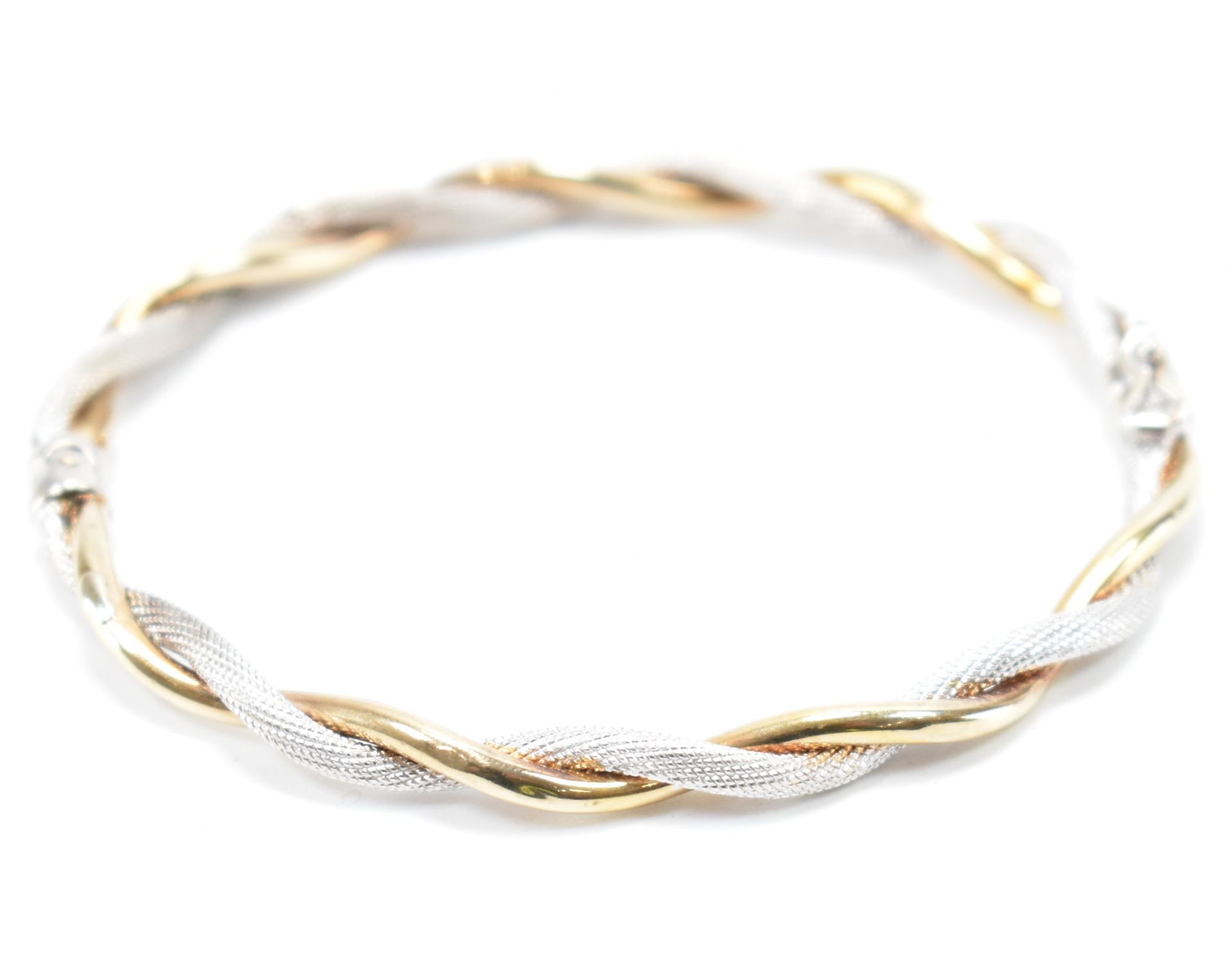 VINTAGE TWO TONE GOLD TWIST BANGLE - Bild 2 aus 6