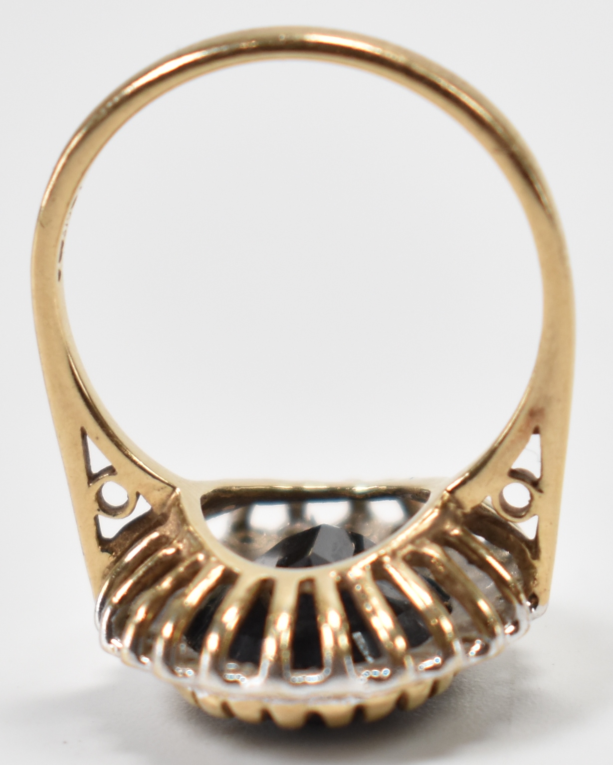 HALLMARKED 9CT GOLD SAPPHIRE & DIAMOND RING - Image 7 of 8