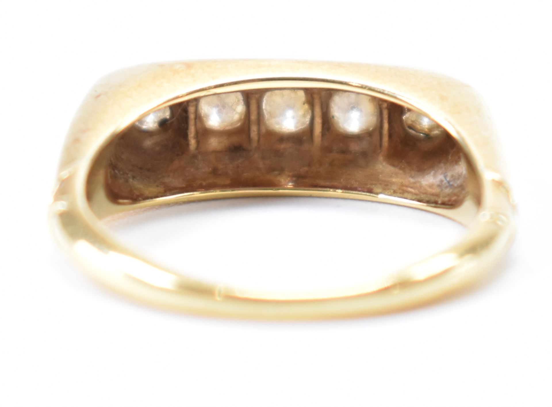 HALLMARKED 18CT GOLD & DIAMOND 5 STONE RING - Bild 3 aus 9