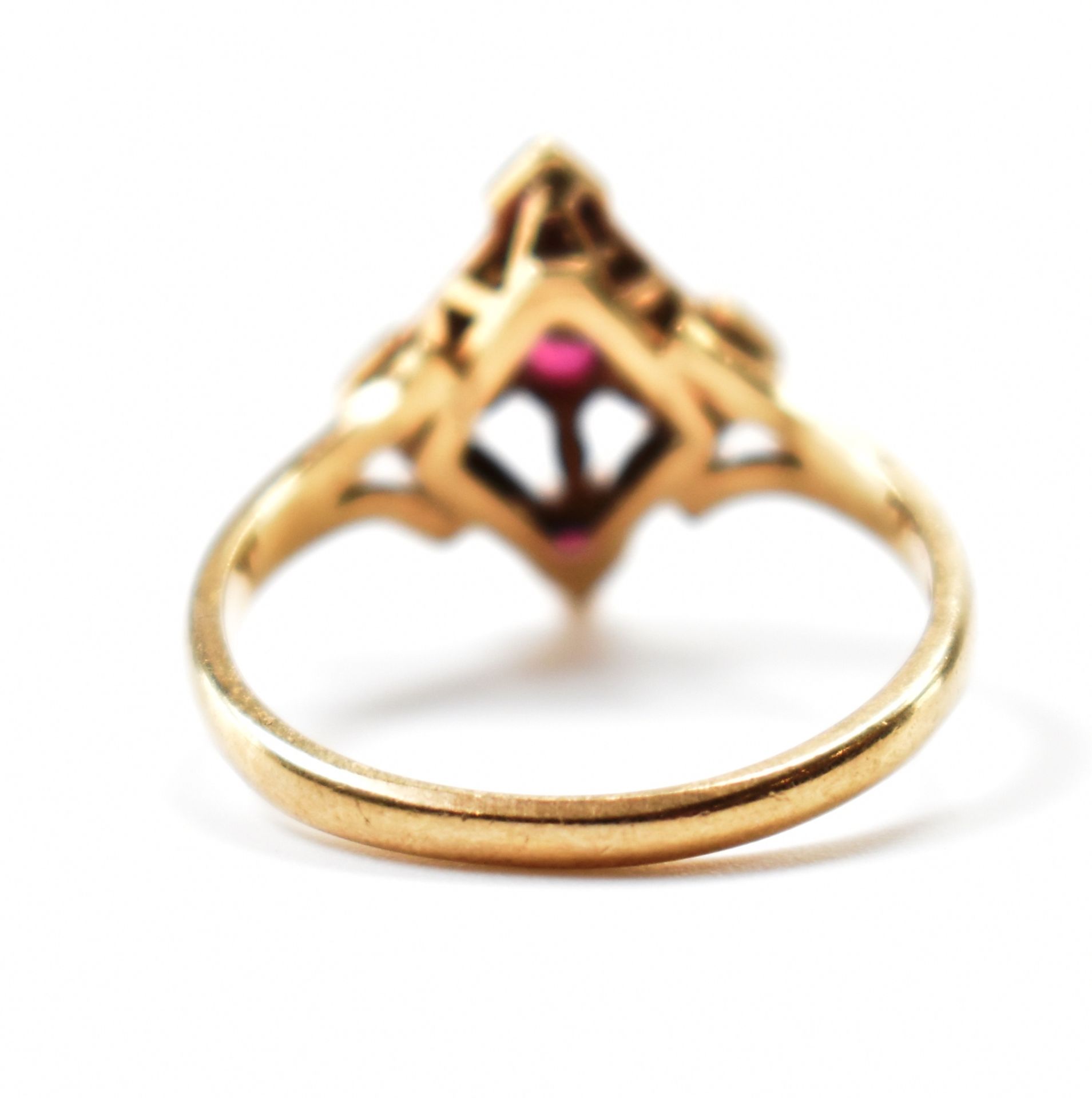 HALLMARKED 9CT GOLD RUBY & DIAMOND RING - Image 4 of 10