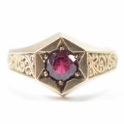 HALLMARKED 9CT GOLD & GARNET RING