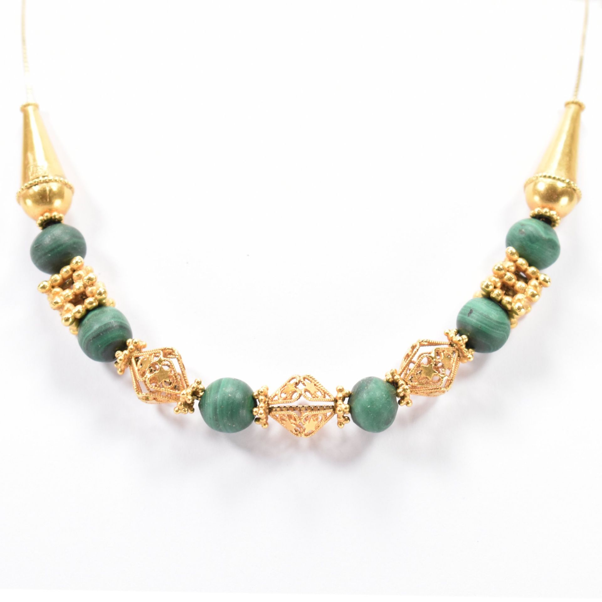 18CT GOLD & MALACHITE BEADED NECKLACE