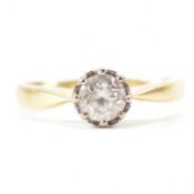 VINTAGE 9CT GOLD & WHITE STONE SOLITAIRE RING