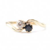 HALLMARKED 9CT GOLD BLUE & WHITE STONE CROSSOVER RING